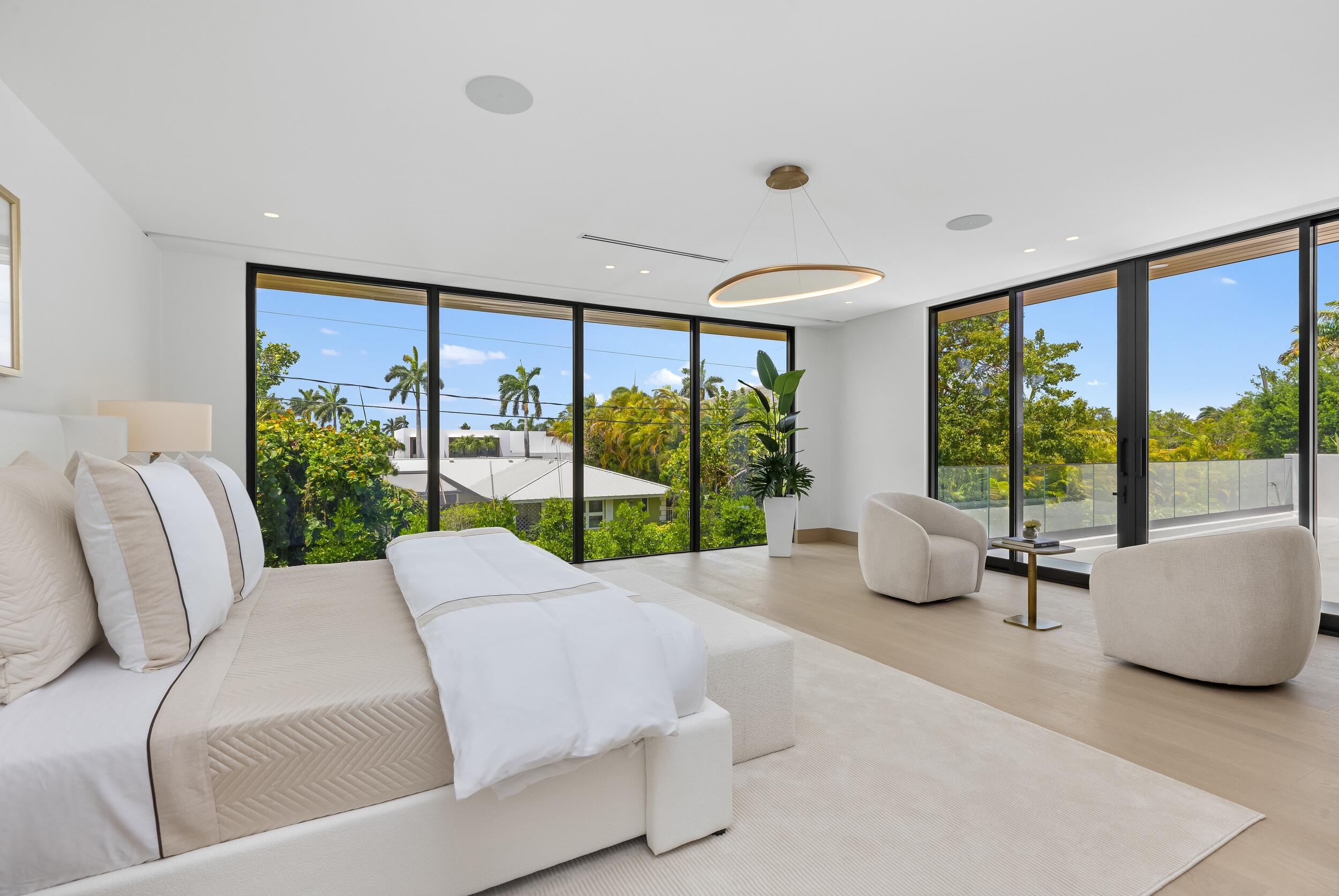 1351 Cocoanut, Boca Raton FL 33432