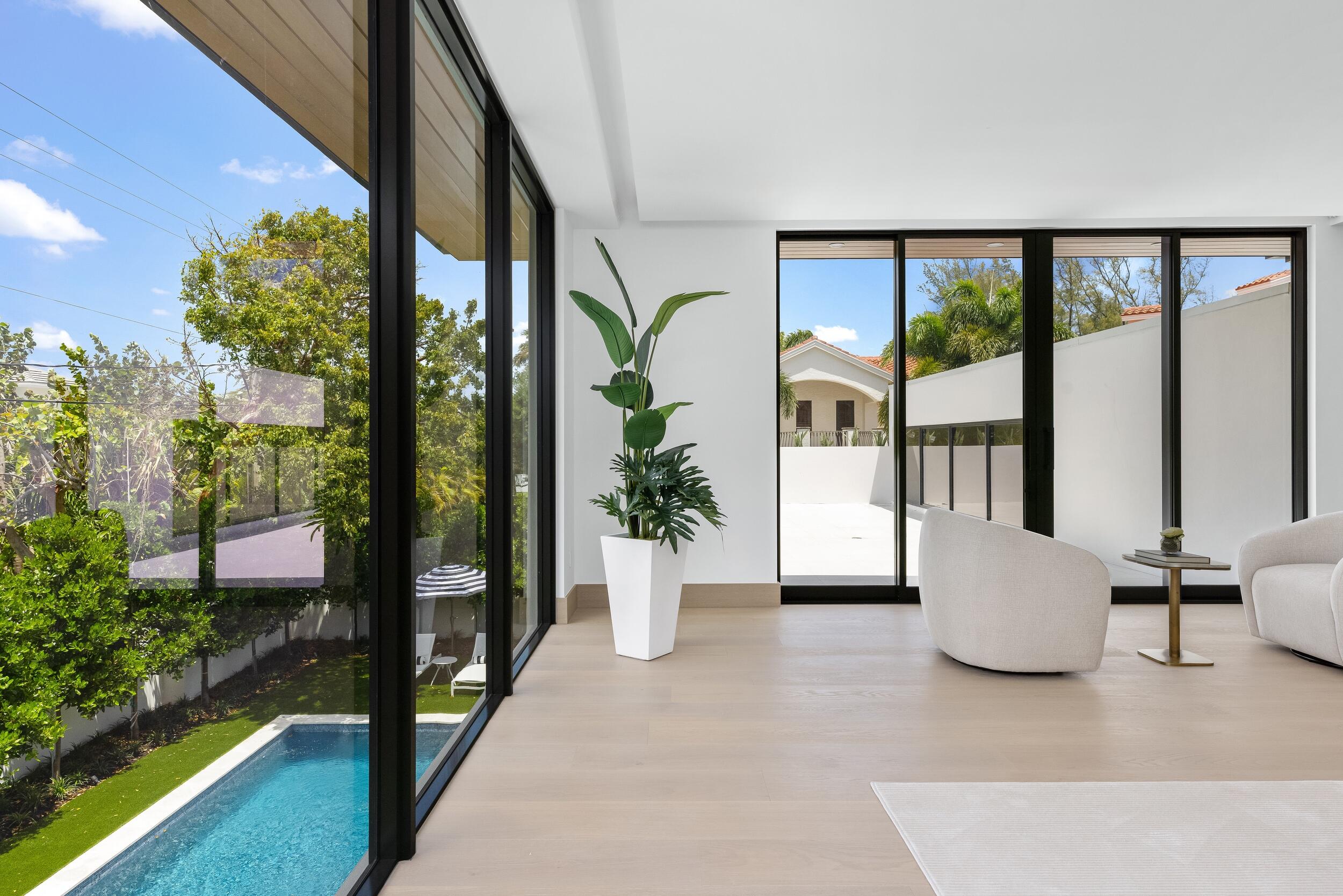 1351 Cocoanut, Boca Raton FL 33432