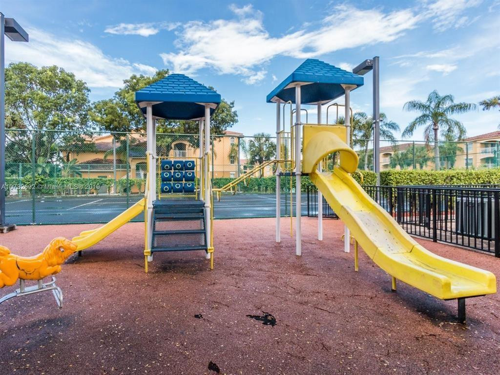 9615 NW 1st #10-202, Pembroke Pines FL 33024