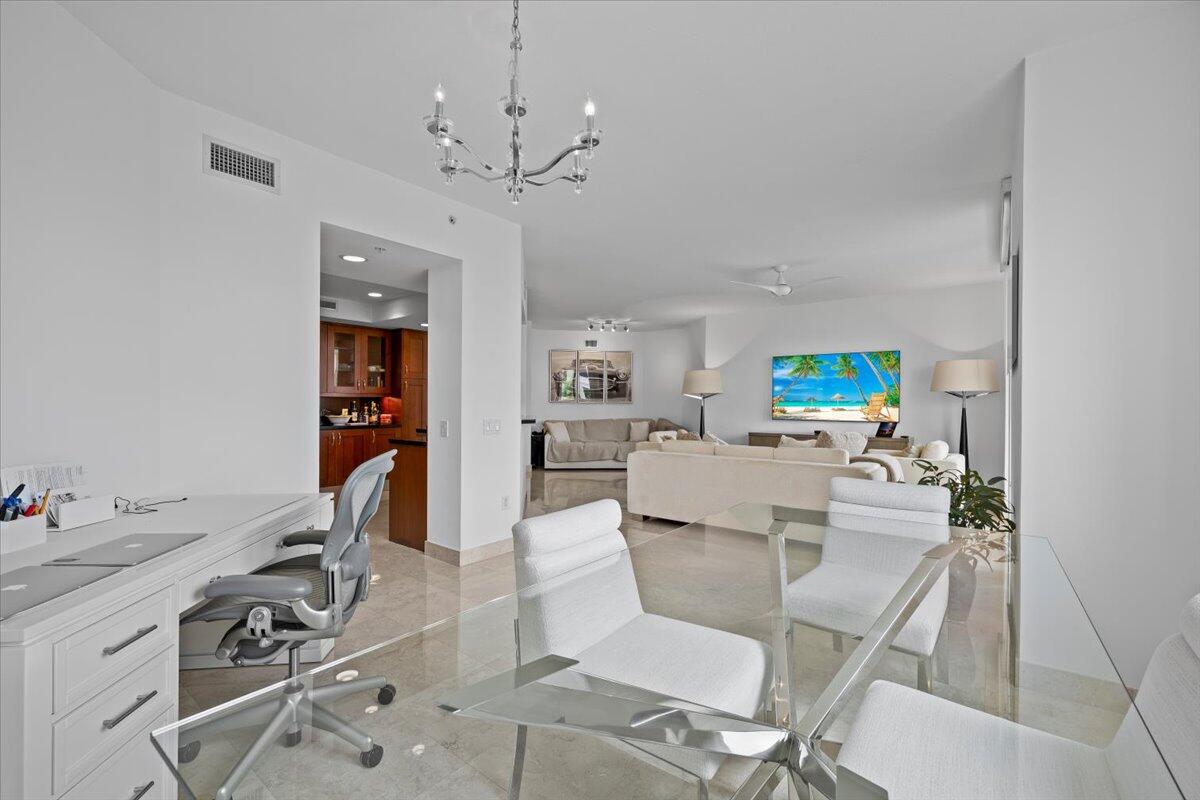 3610 Gardens #402a, Palm Beach Gardens FL 33410