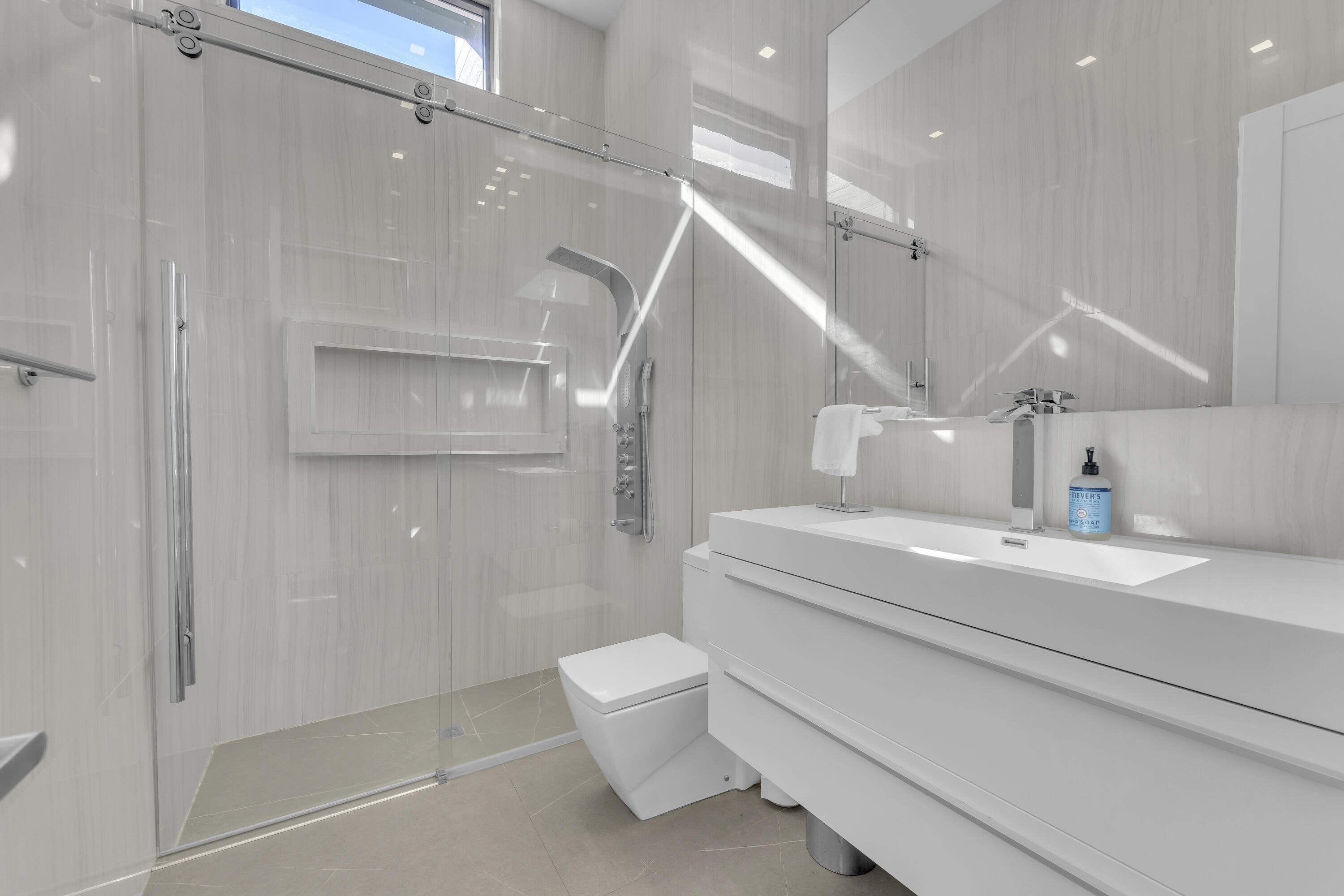 2401 NE 13th, Fort Lauderdale FL 33304