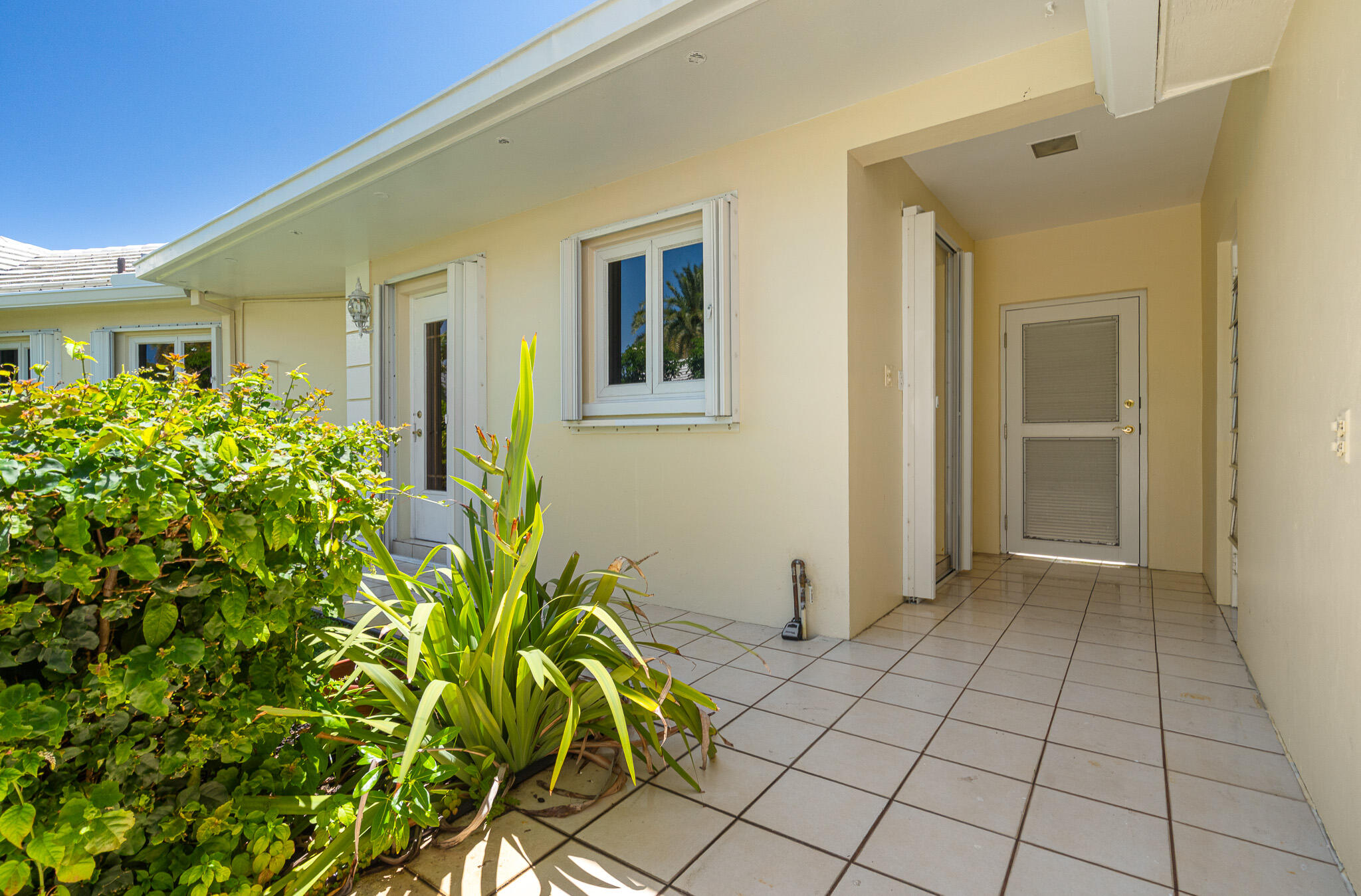 57 Cayuga, Sea Ranch Lakes FL 33308