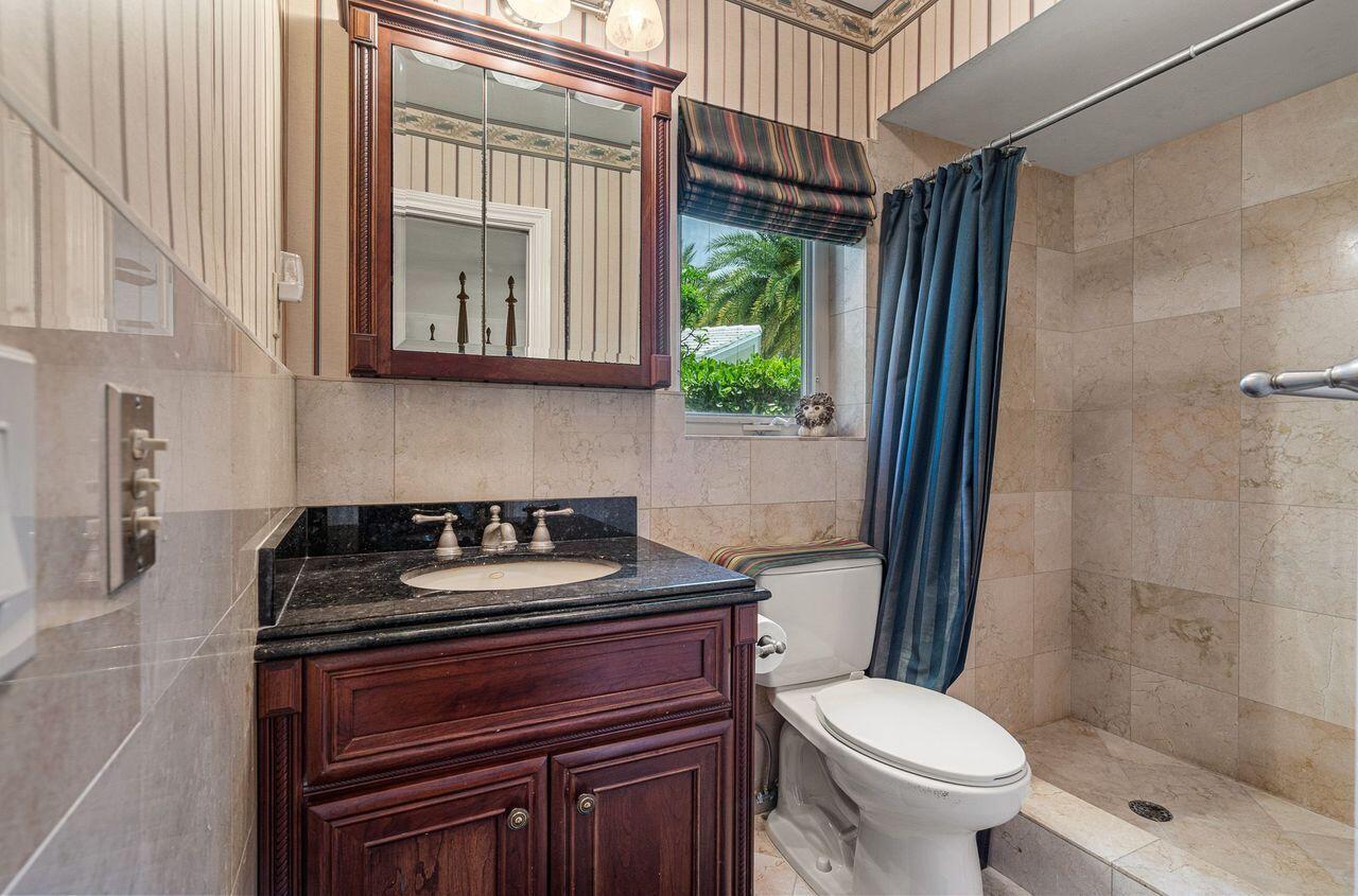 57 Cayuga, Sea Ranch Lakes FL 33308