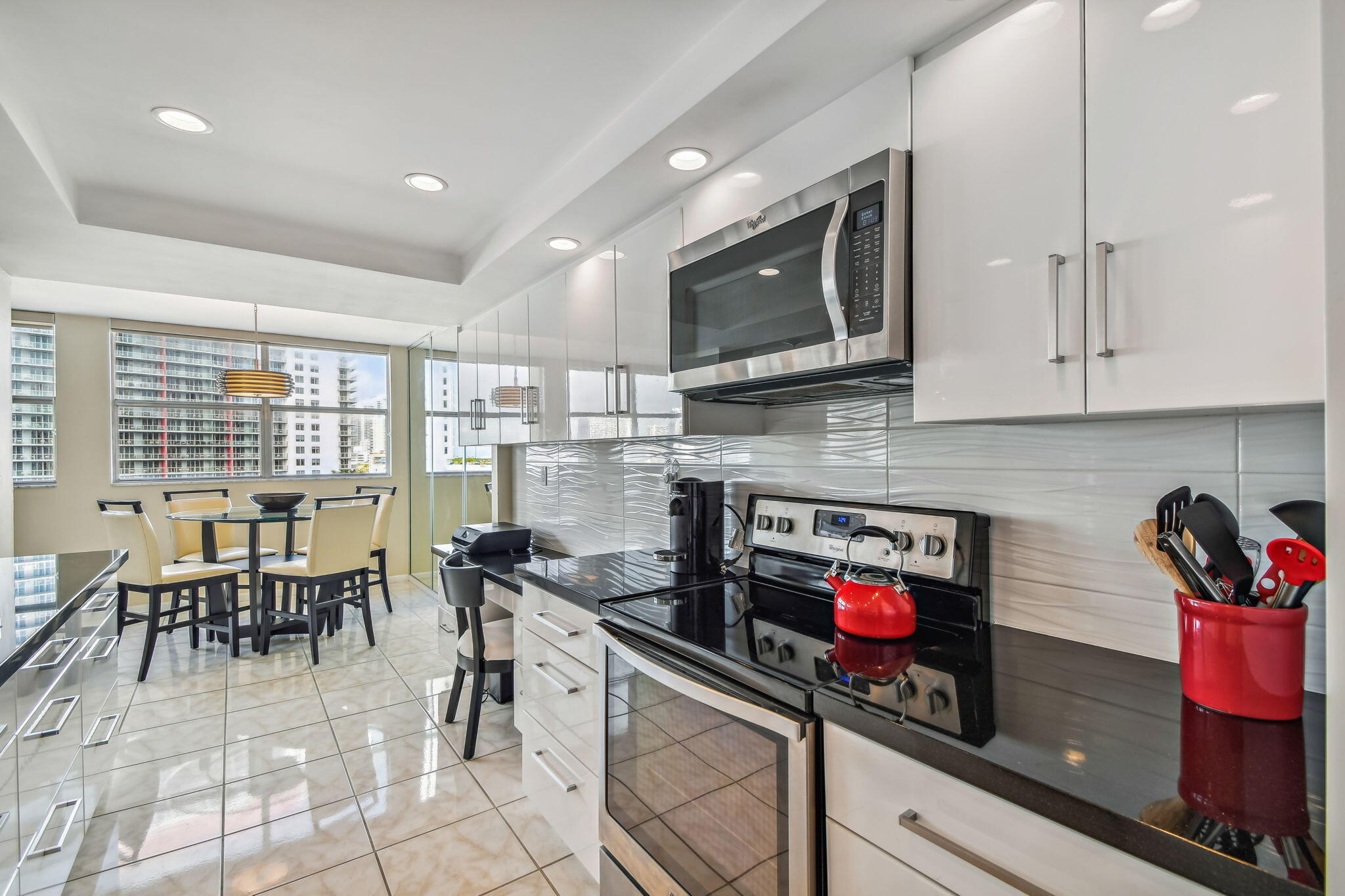 100 Golden Isles #708, Hallandale Beach FL 33009
