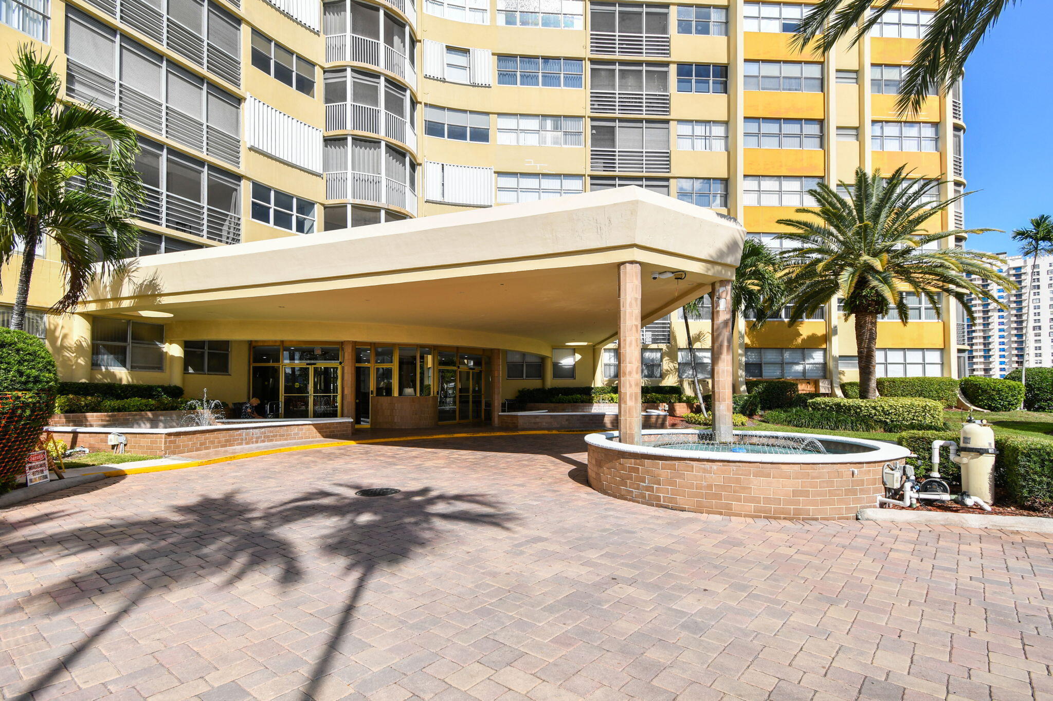 100 Golden Isles #708, Hallandale Beach FL 33009