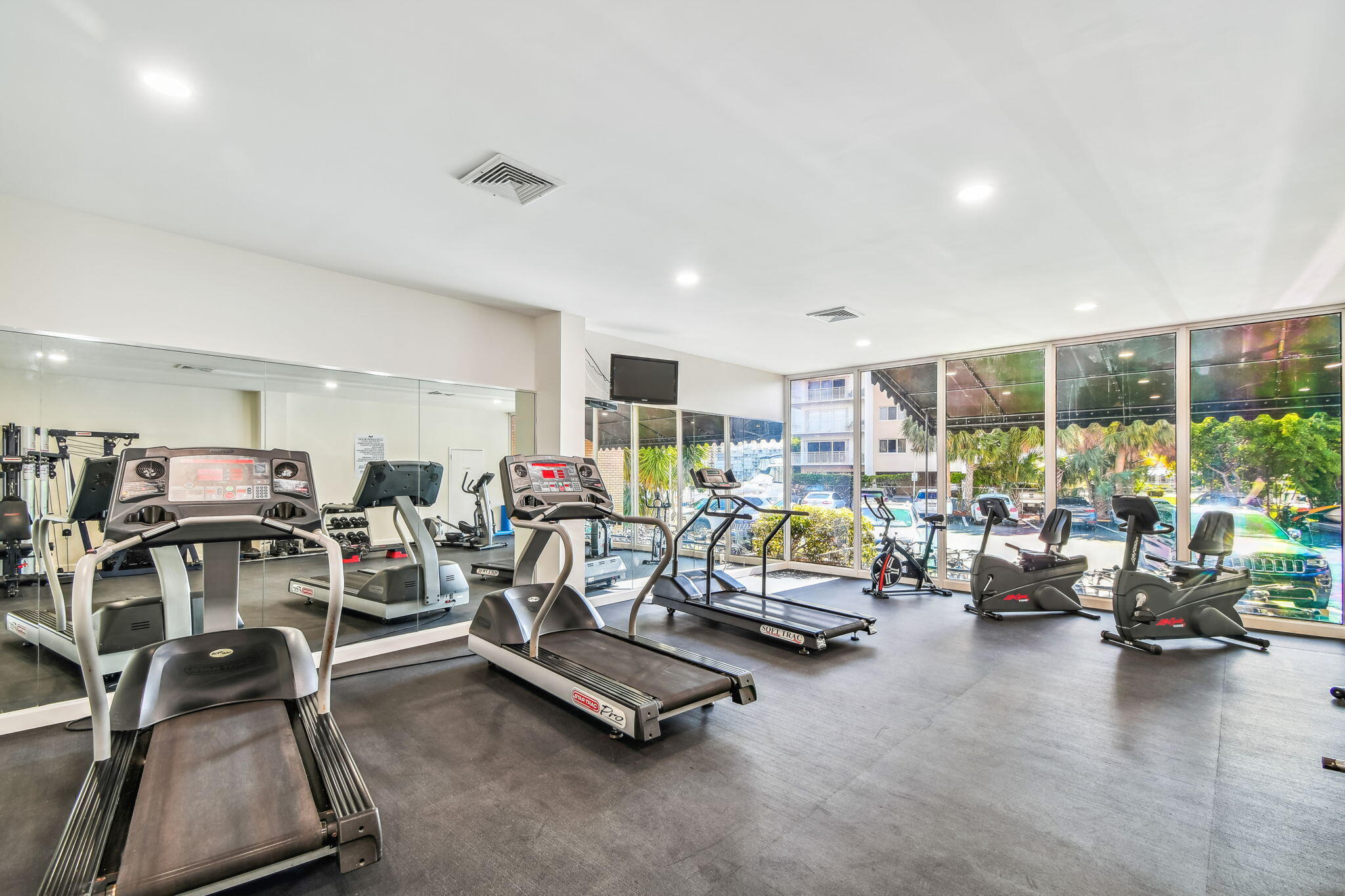 100 Golden Isles #708, Hallandale Beach FL 33009