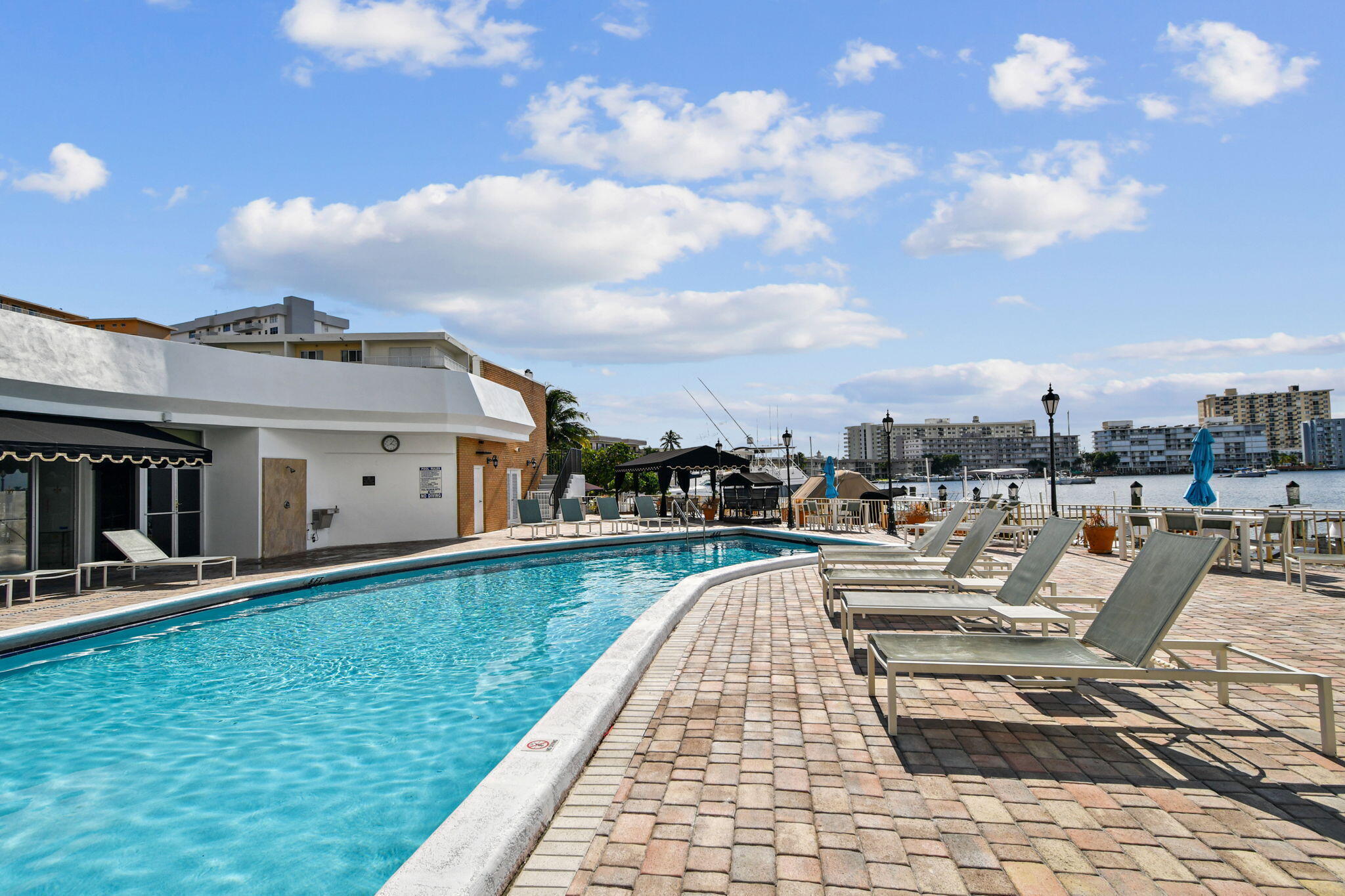 100 Golden Isles #708, Hallandale Beach FL 33009