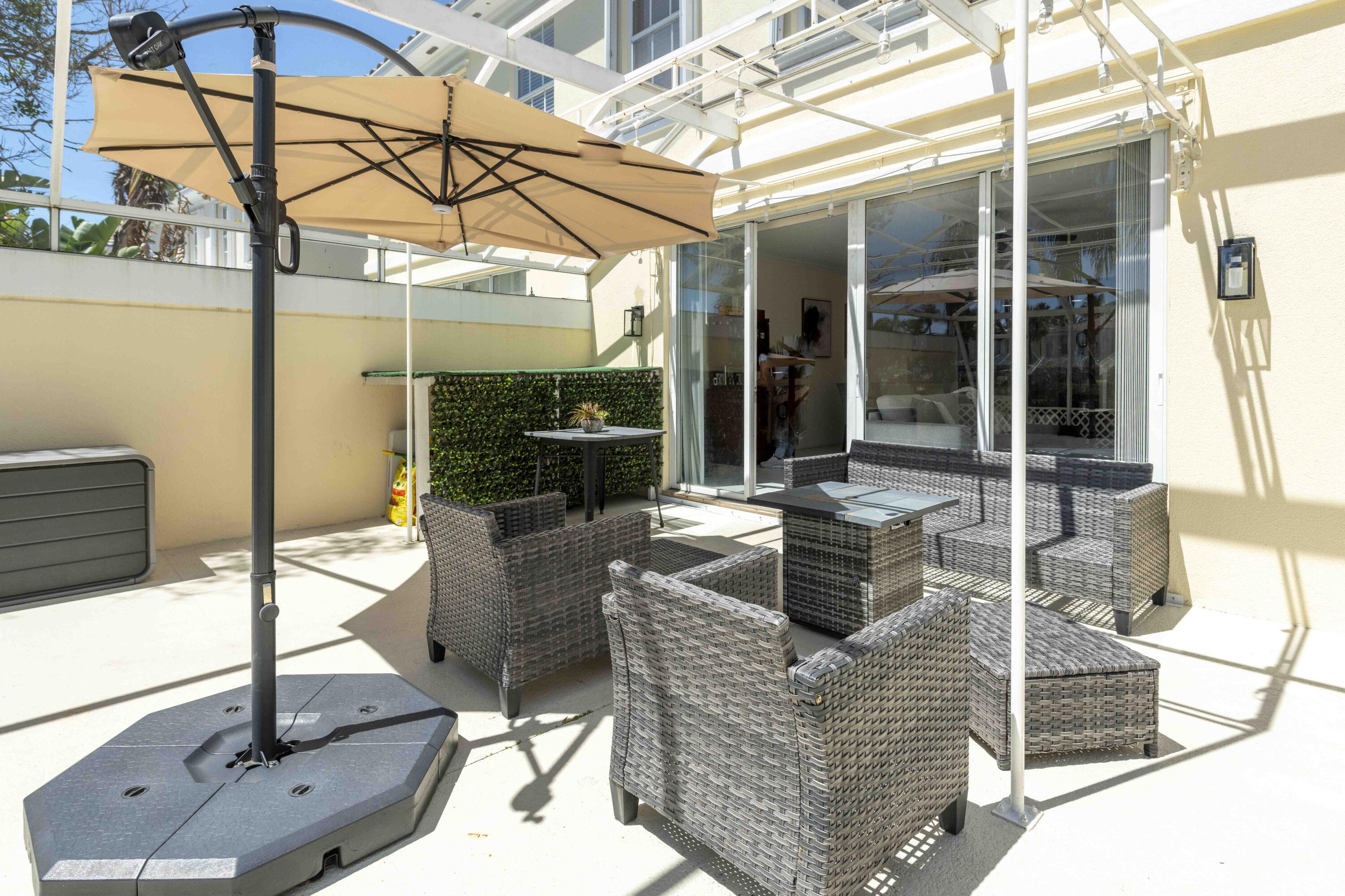 154 Santa Barbara, Palm Beach Gardens FL 33410