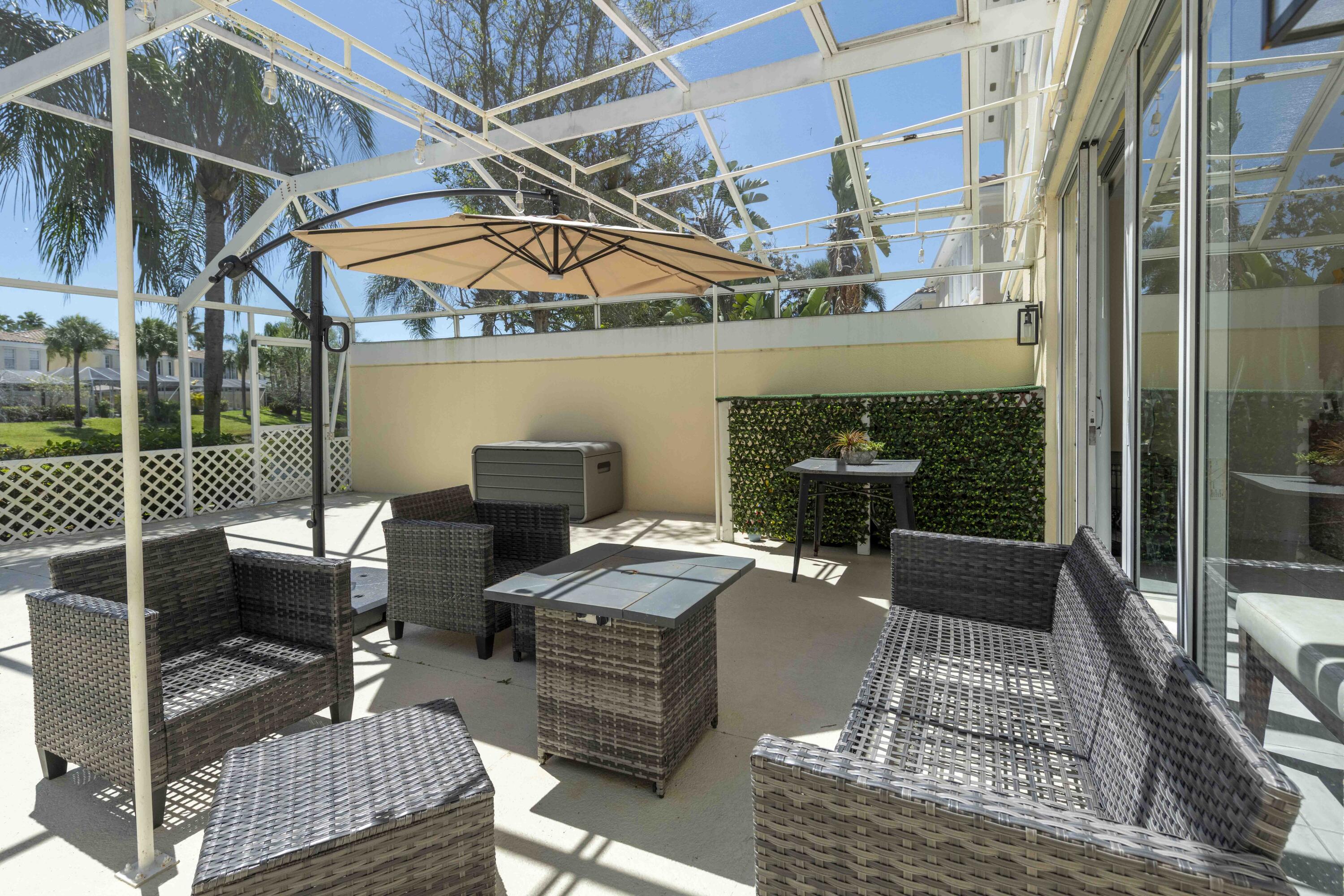 154 Santa Barbara, Palm Beach Gardens FL 33410