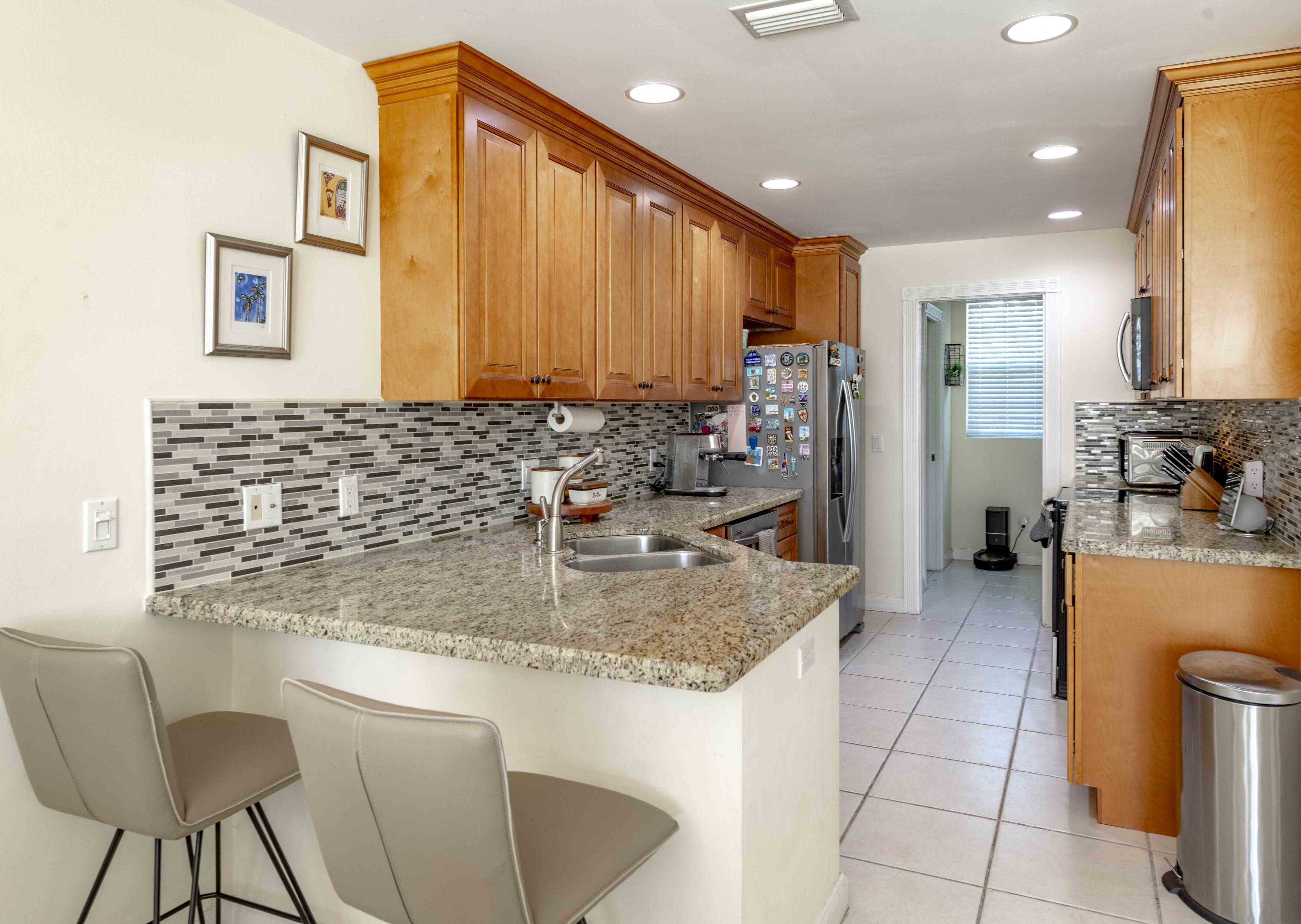 154 Santa Barbara, Palm Beach Gardens FL 33410