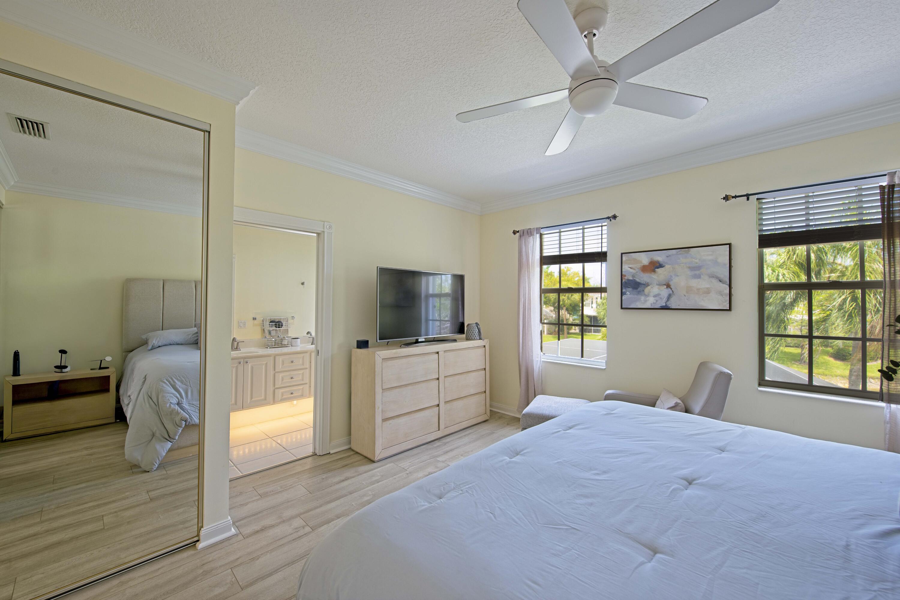 154 Santa Barbara, Palm Beach Gardens FL 33410