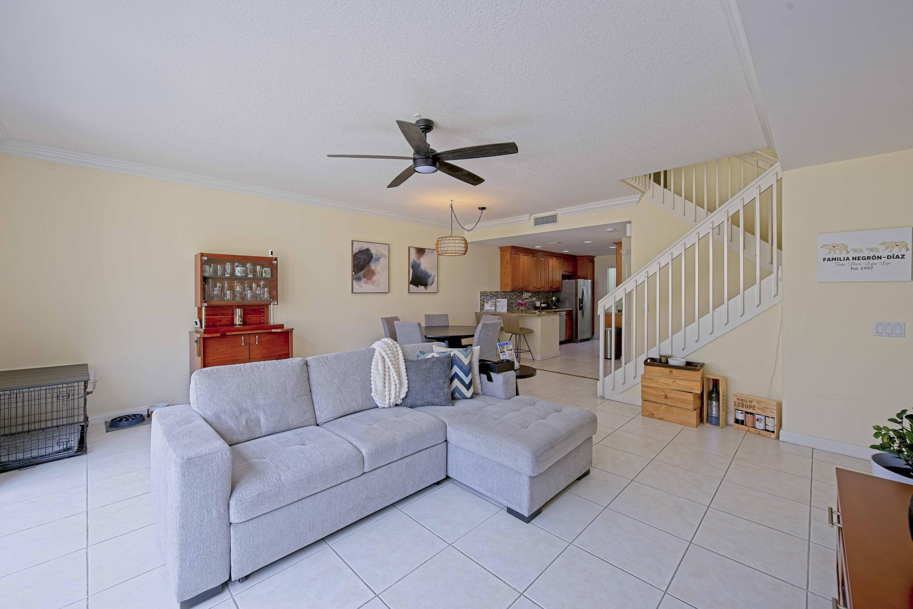 154 Santa Barbara, Palm Beach Gardens FL 33410