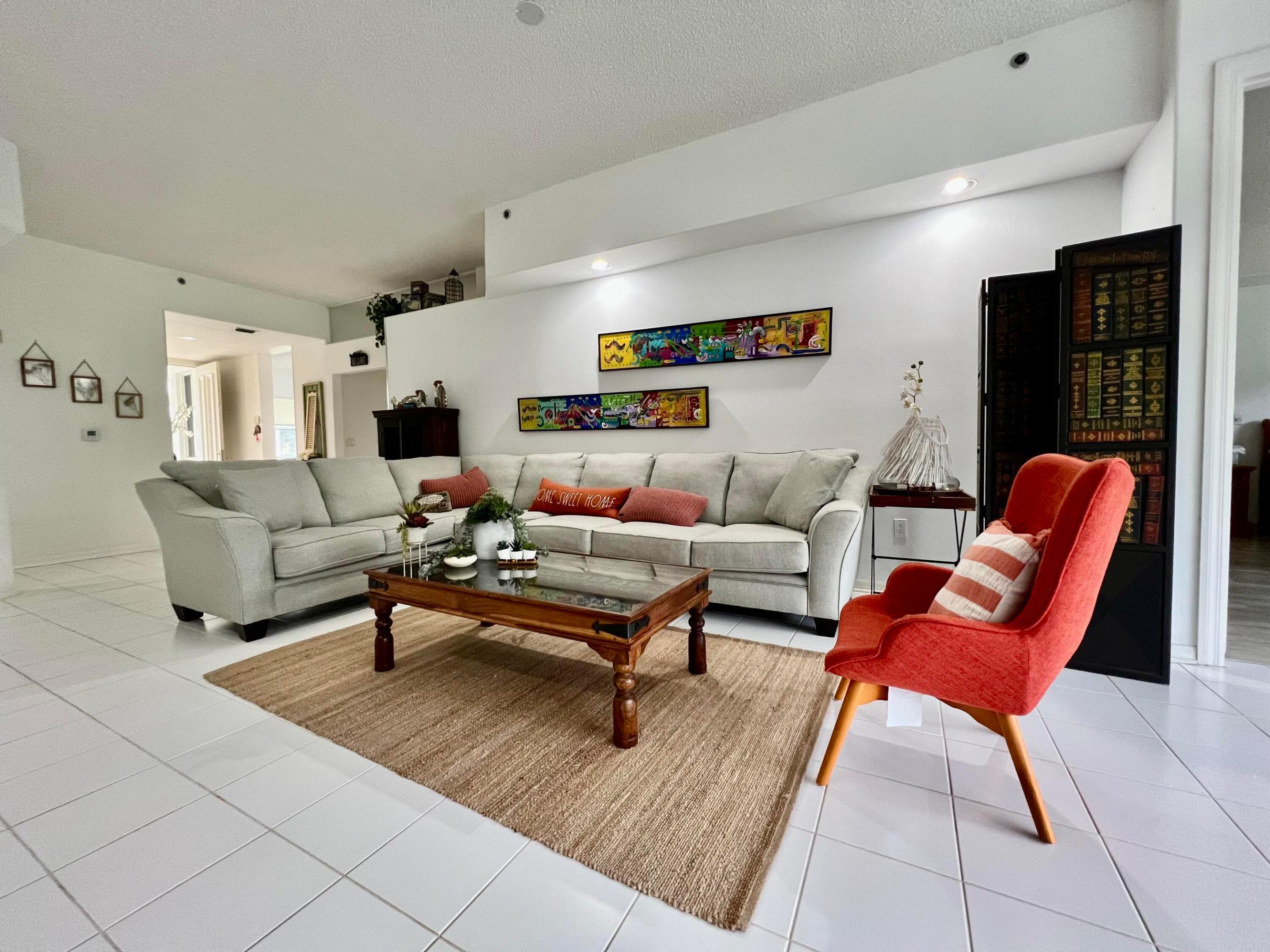 2431 NW 59th #404, Boca Raton FL 33496