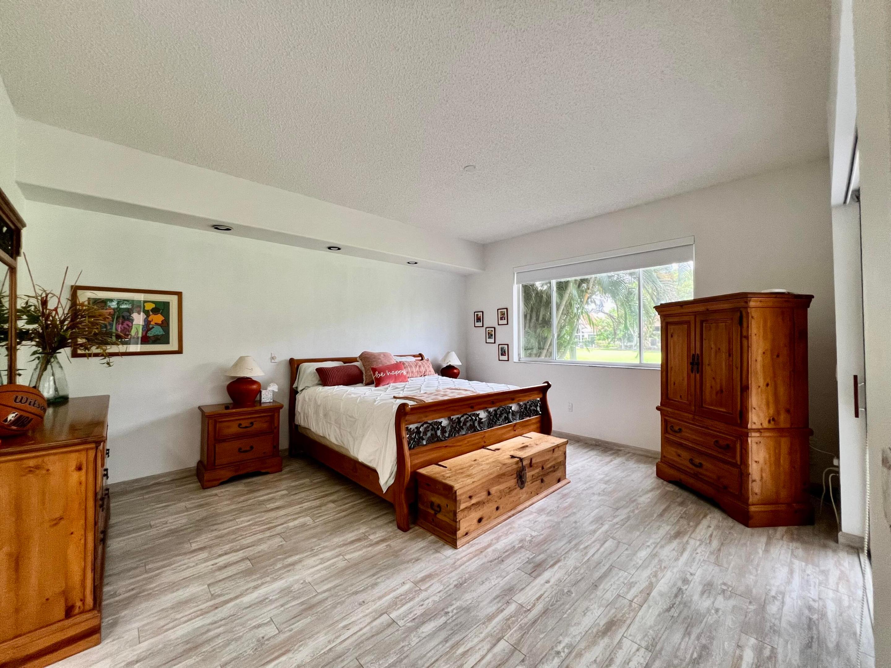 2431 NW 59th #404, Boca Raton FL 33496