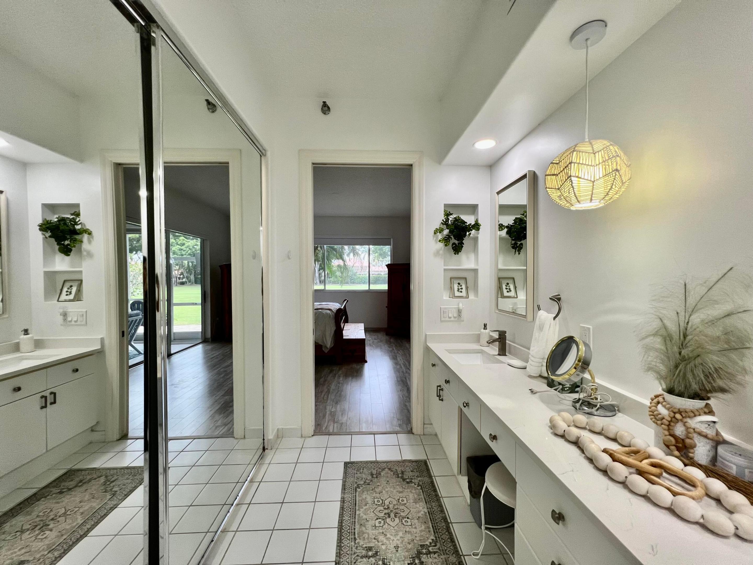 2431 NW 59th #404, Boca Raton FL 33496
