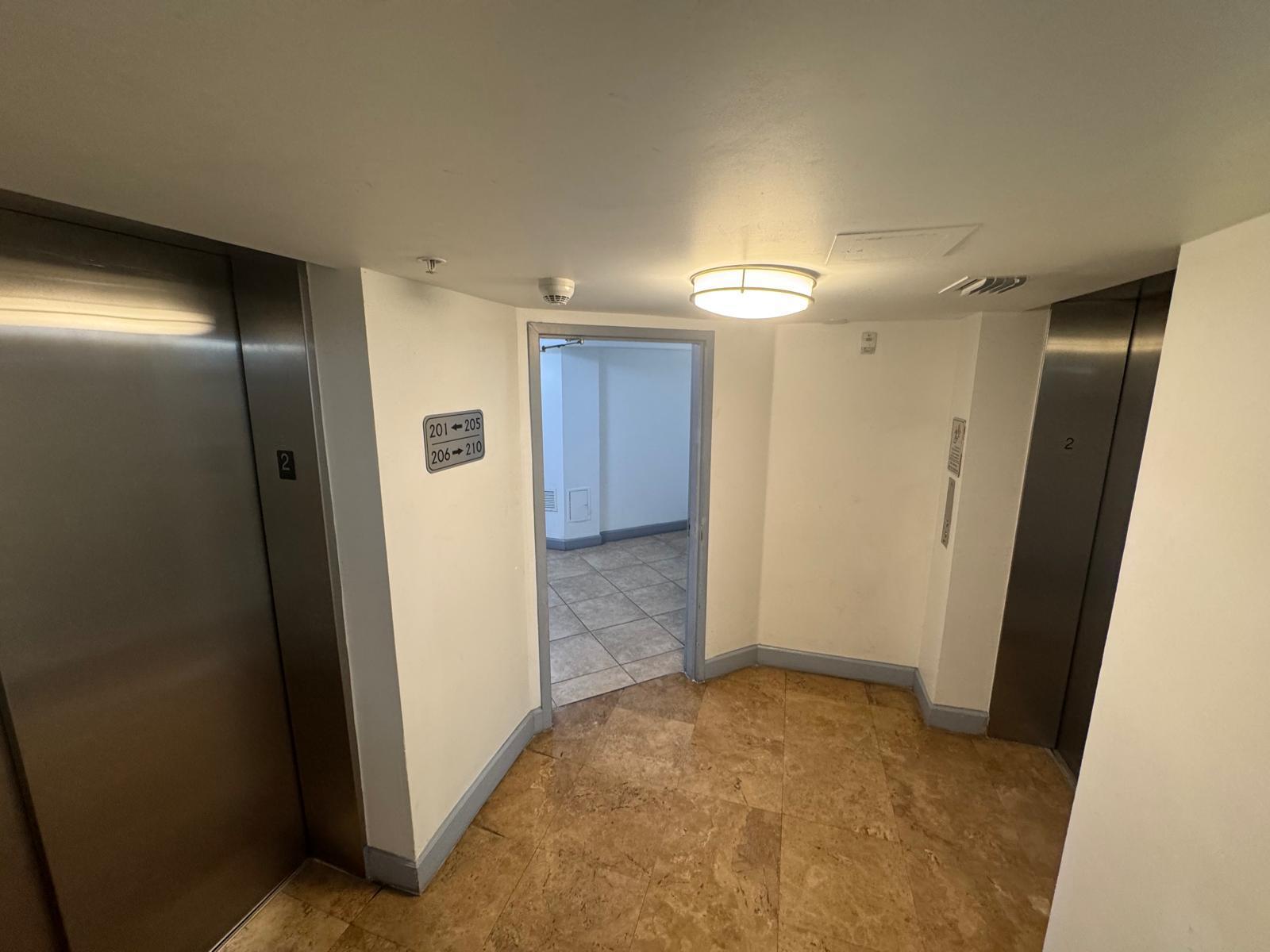 102 SW 6th #206, Miami FL 33130