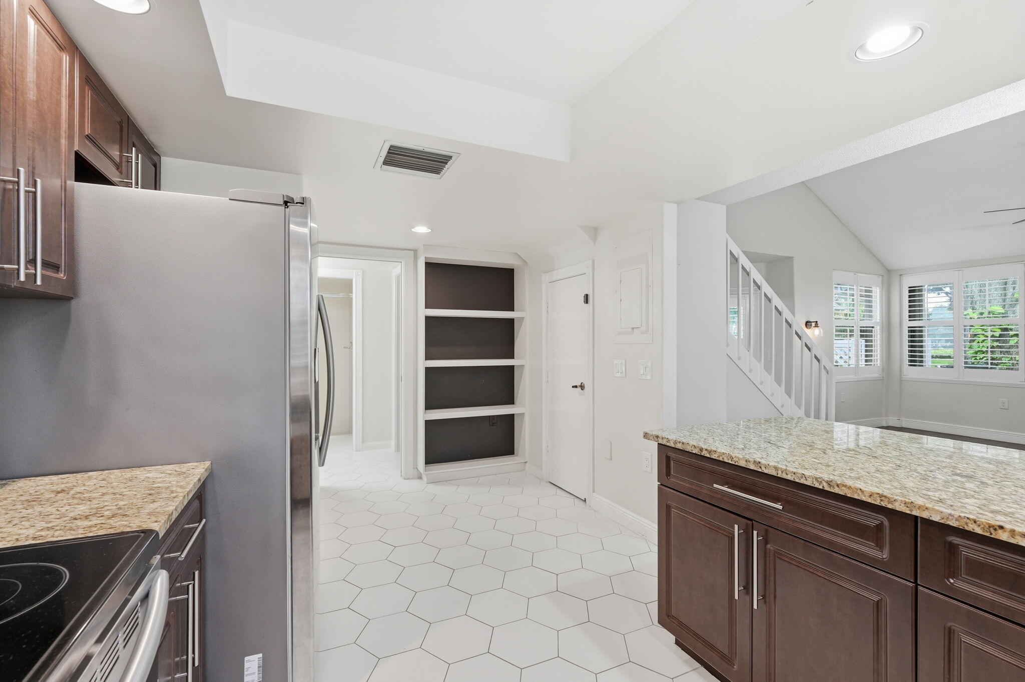 8111 Northboro #11d, Lake Clarke Shores FL 33406