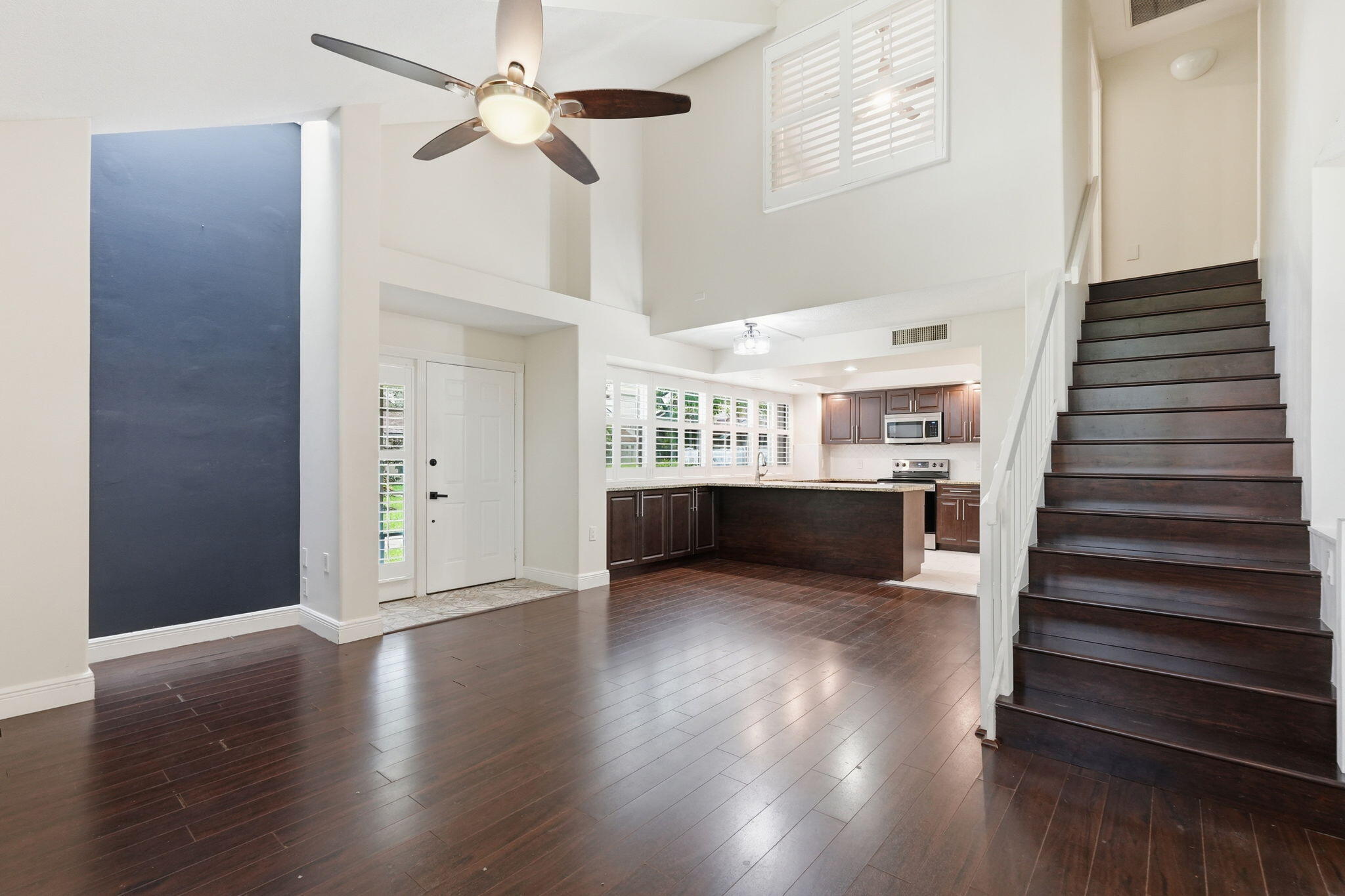 8111 Northboro #11d, Lake Clarke Shores FL 33406