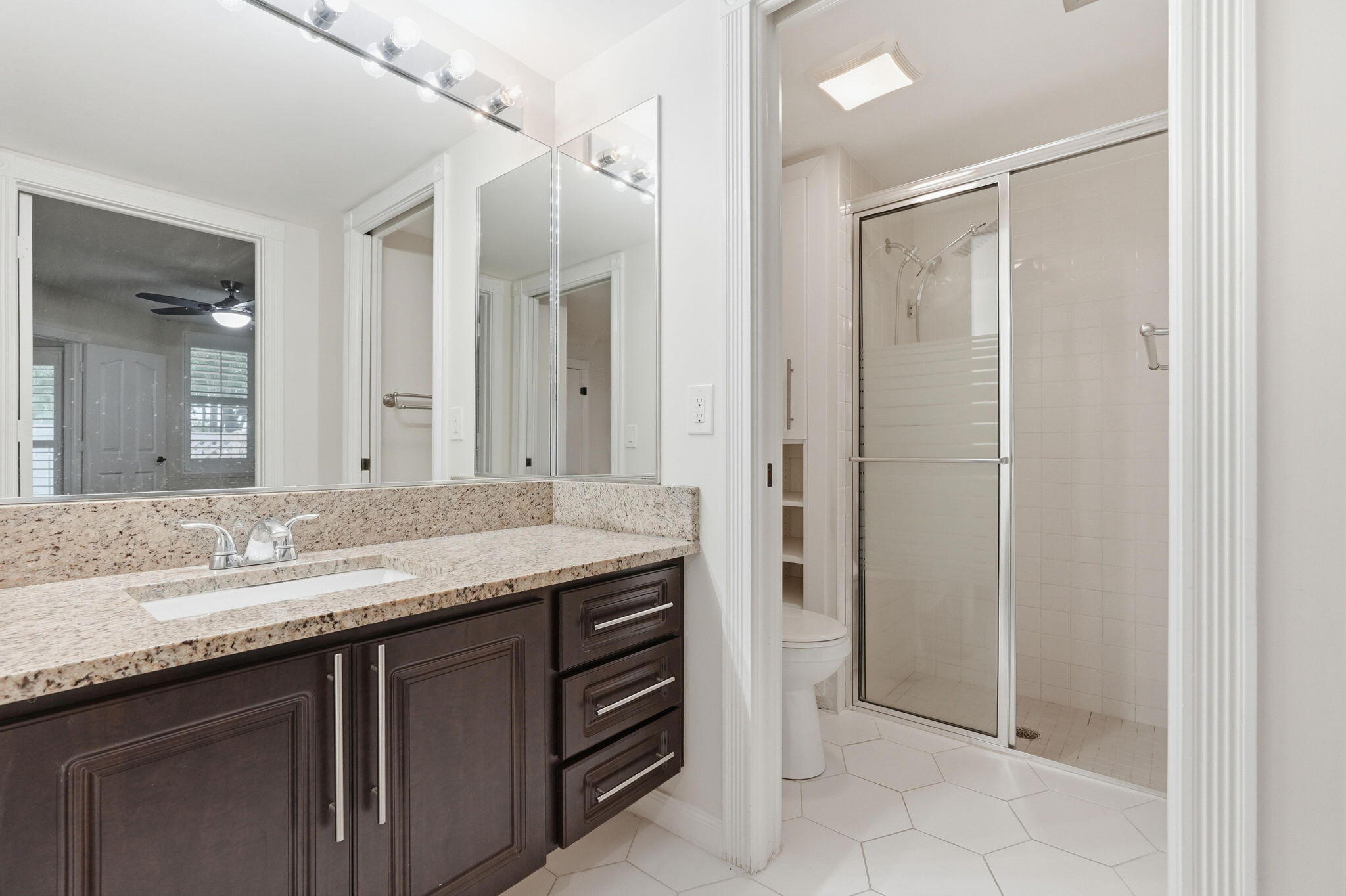 8111 Northboro #11d, Lake Clarke Shores FL 33406