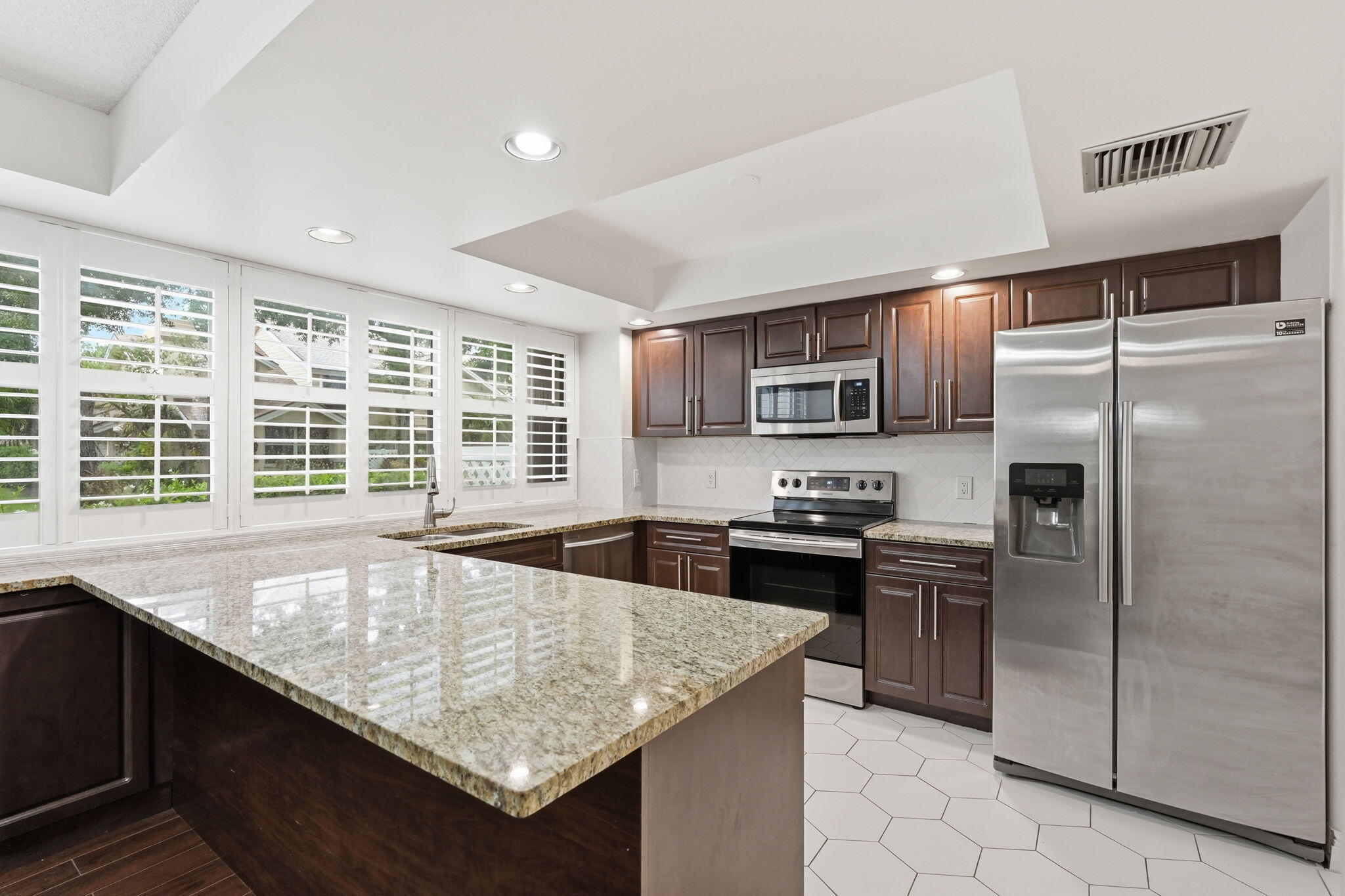 8111 Northboro #11d, Lake Clarke Shores FL 33406