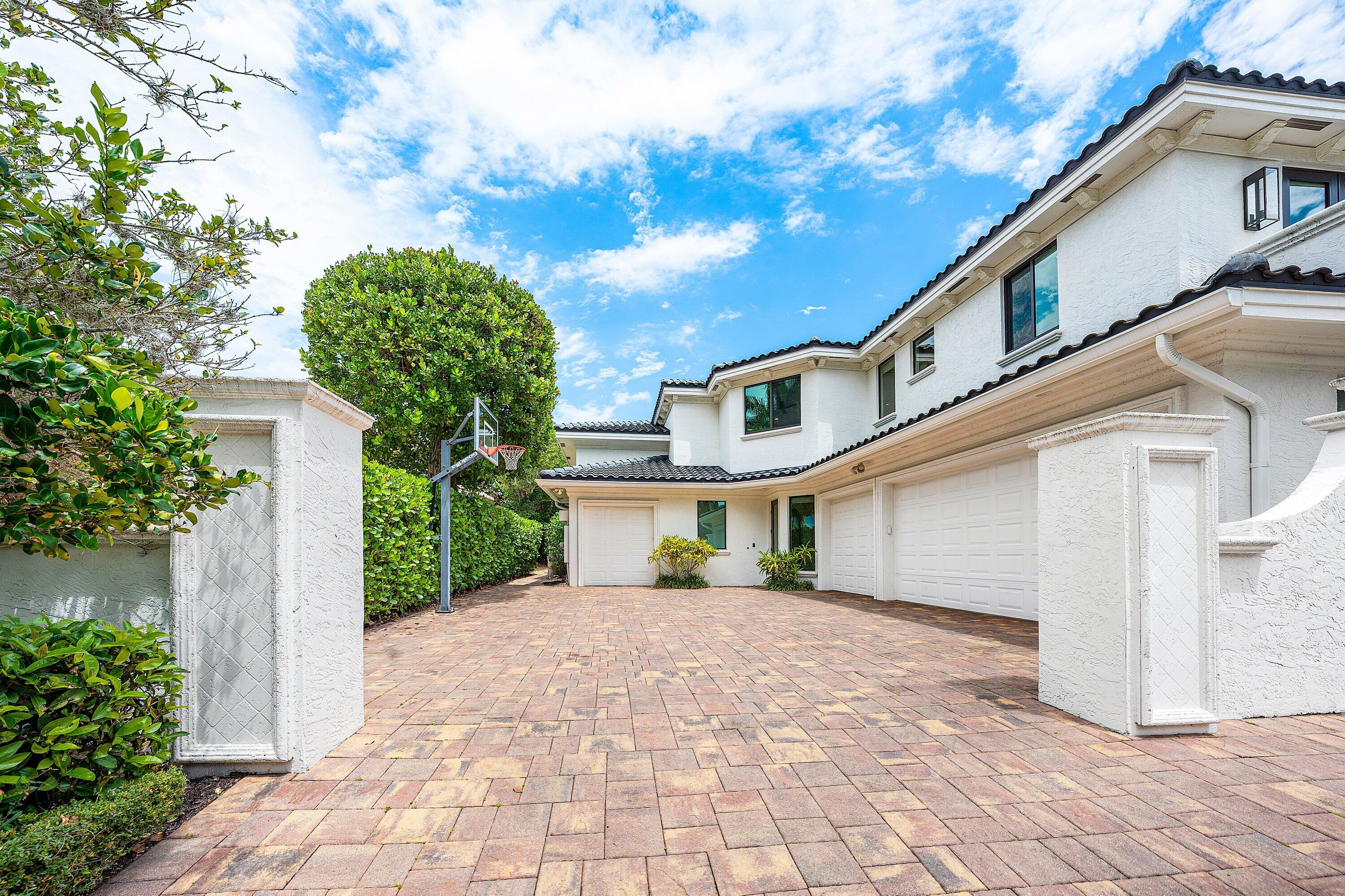 3633 Carlton, Boca Raton FL 33496