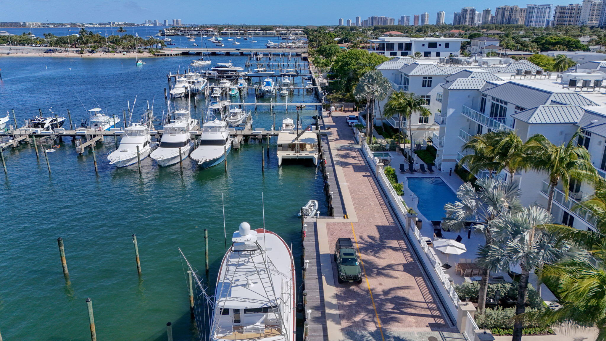 182 Lake #5-301, Palm Beach Shores FL 33404