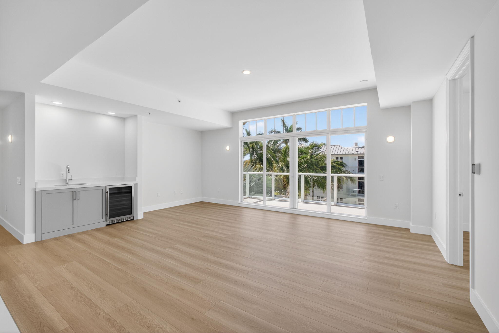 182 Lake #5-301, Palm Beach Shores FL 33404