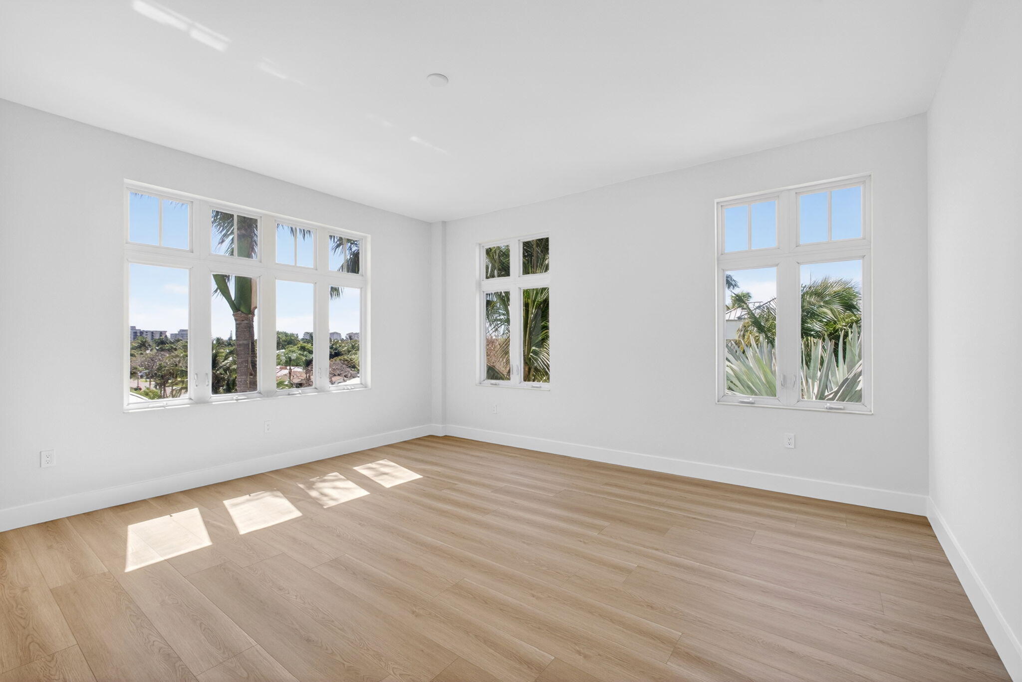 182 Lake #5-301, Palm Beach Shores FL 33404