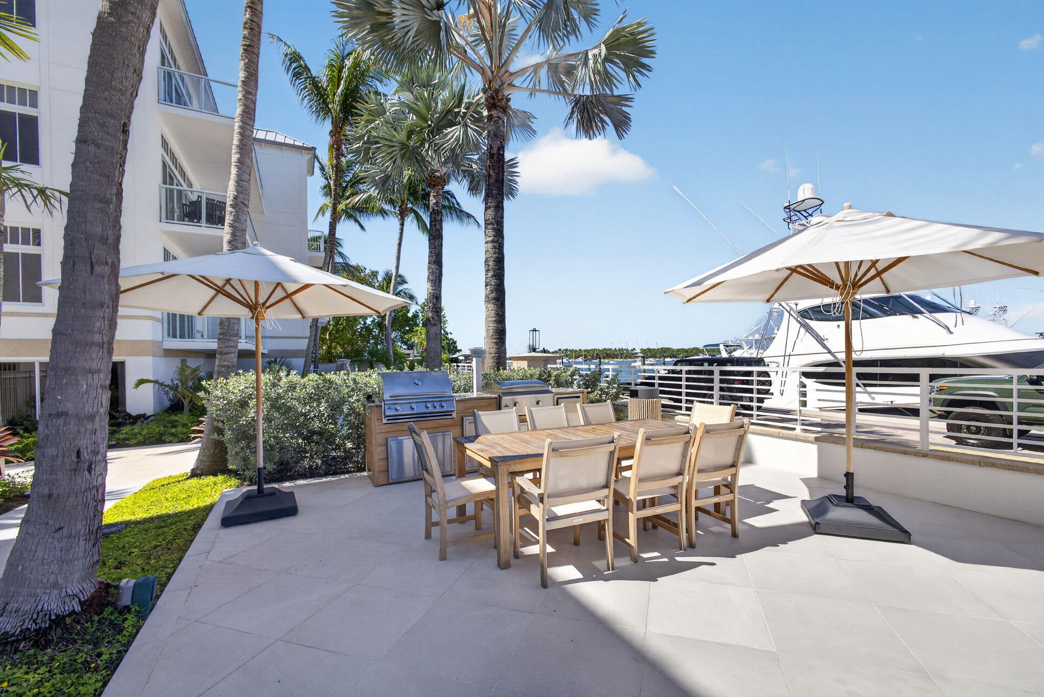 182 Lake #5-301, Palm Beach Shores FL 33404