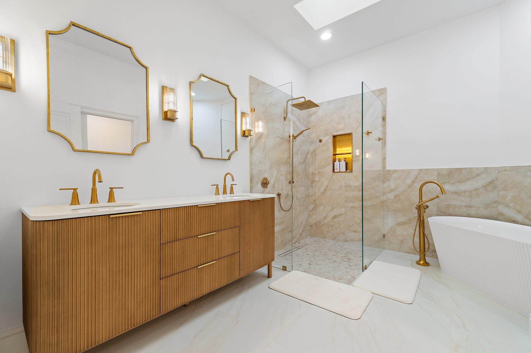 1106 Sand Drift #A, West Palm Beach FL 33411