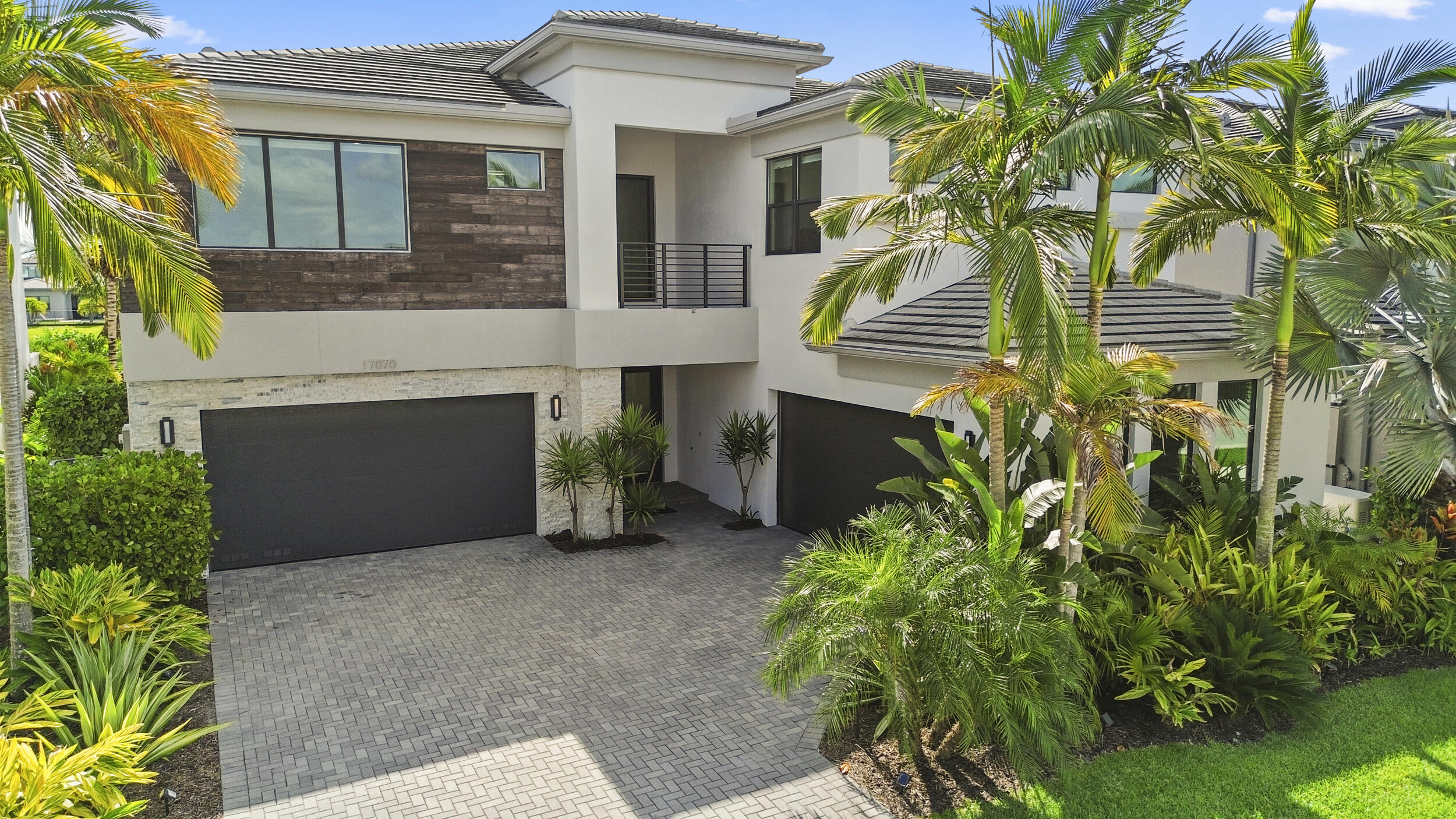 17070 Rainbow Falls, Boca Raton FL 33496
