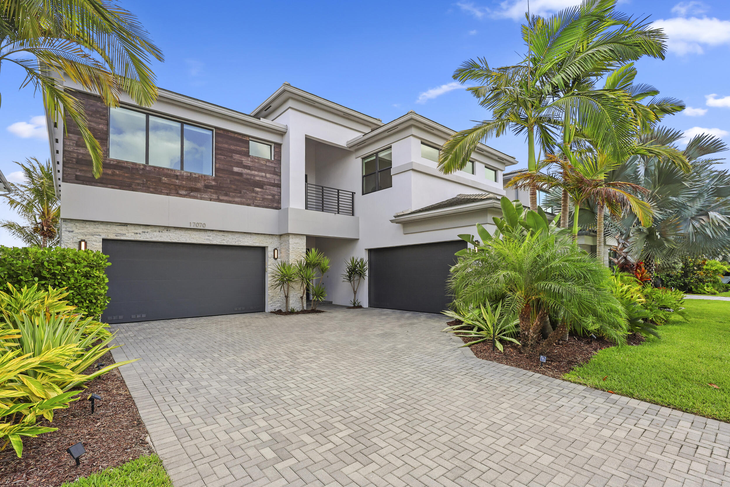 17070 Rainbow Falls, Boca Raton FL 33496
