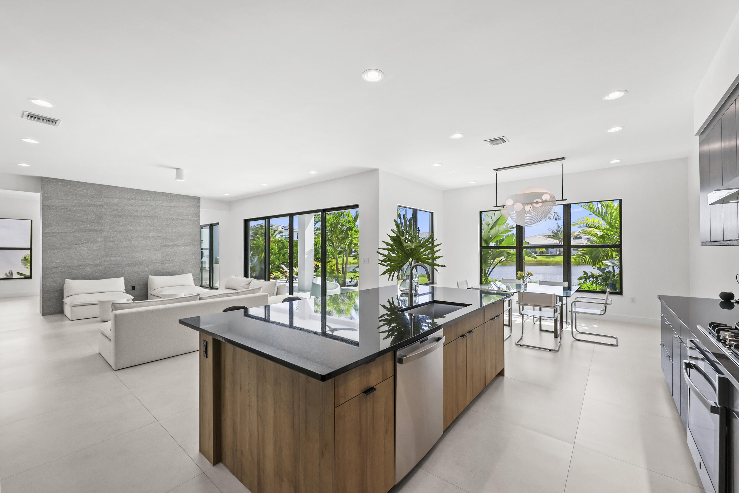 17070 Rainbow Falls, Boca Raton FL 33496