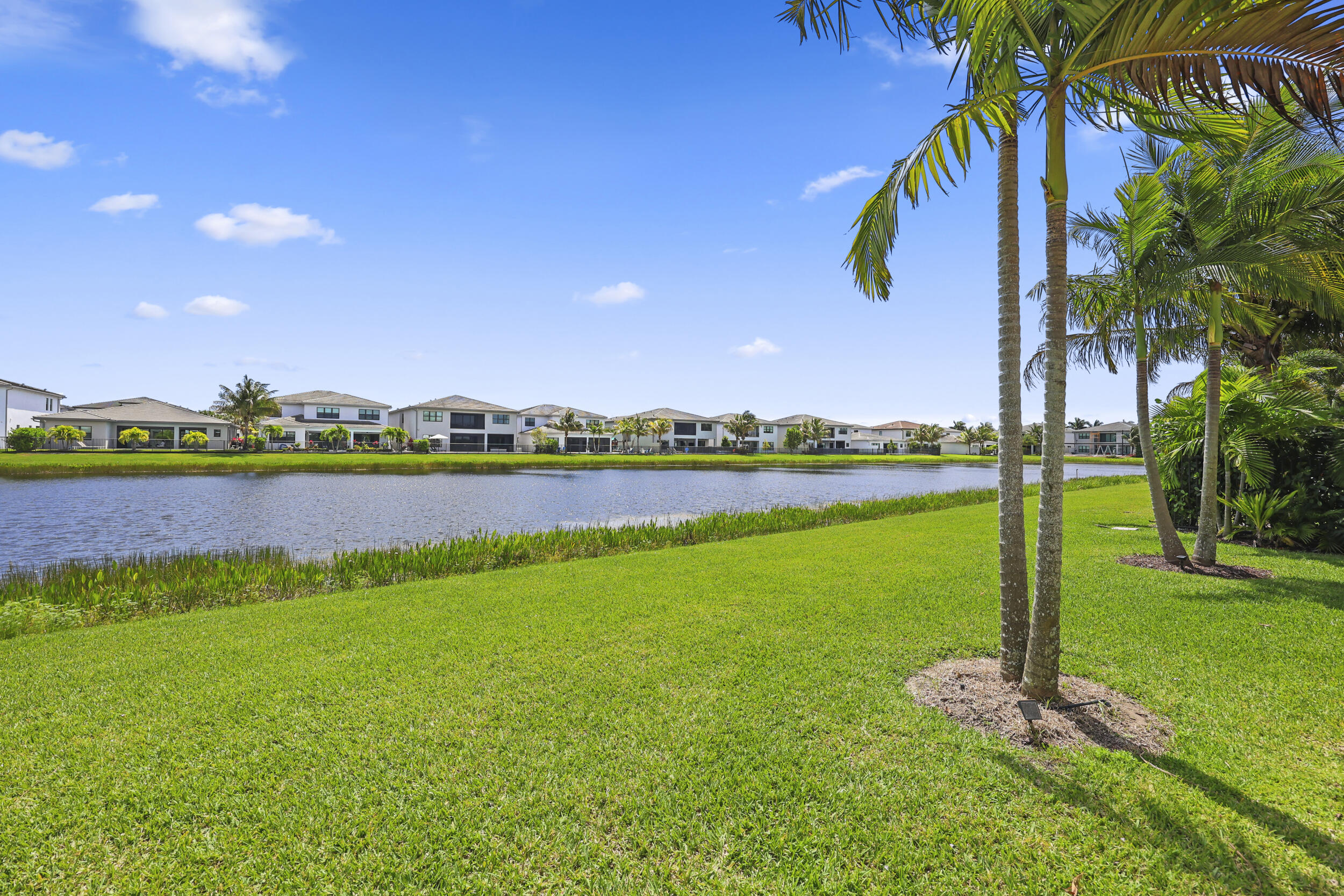 17070 Rainbow Falls, Boca Raton FL 33496