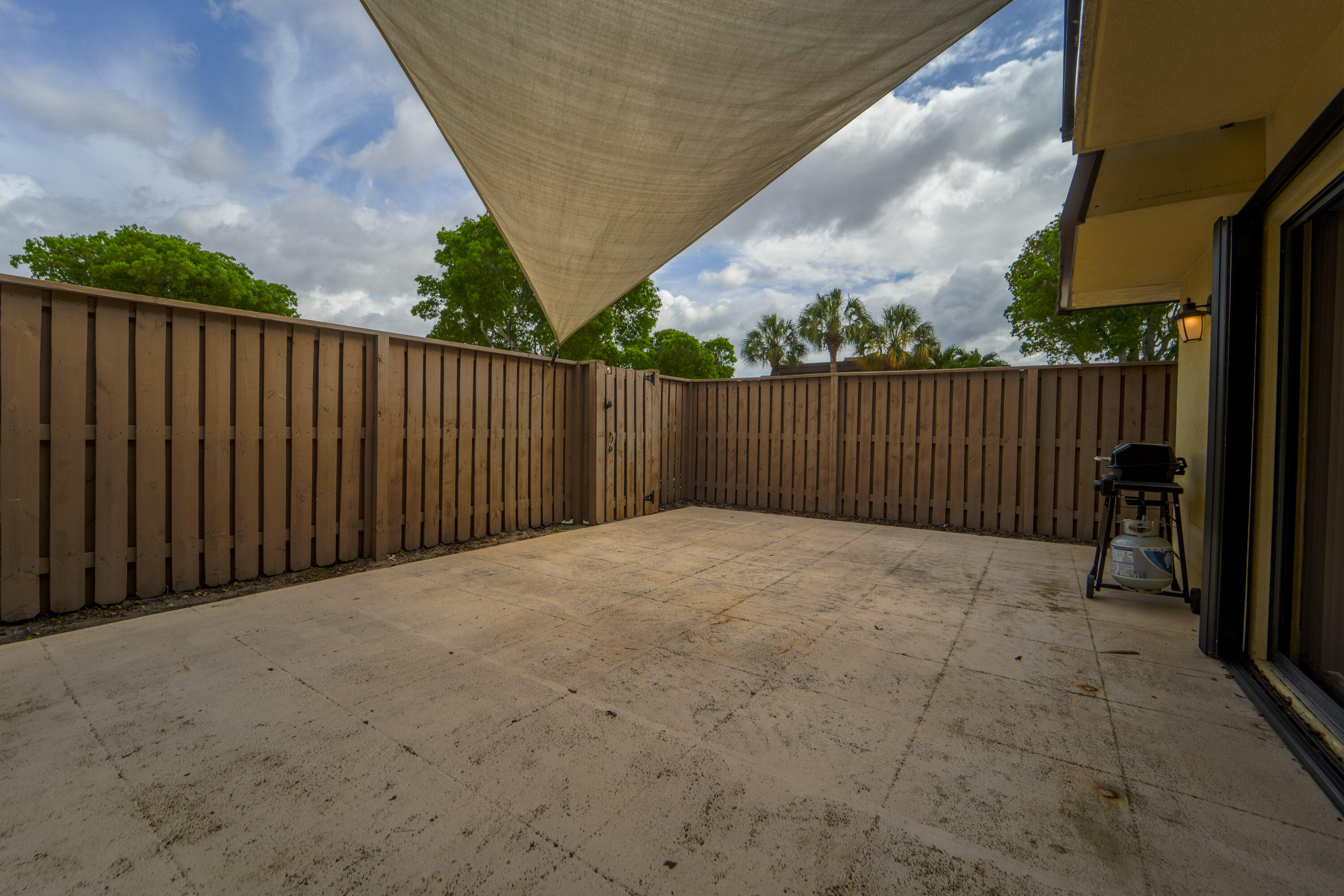 317 3rd, Palm Beach Gardens FL 33410