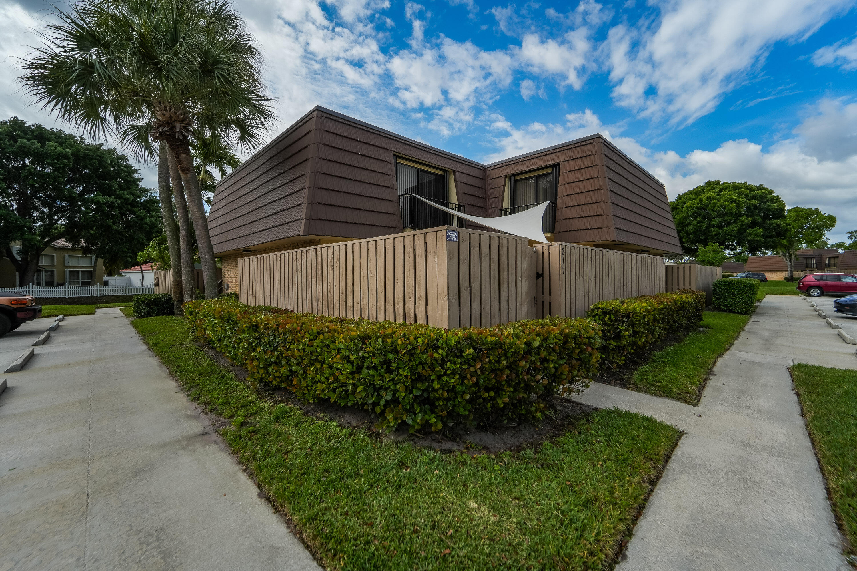 317 3rd, Palm Beach Gardens FL 33410