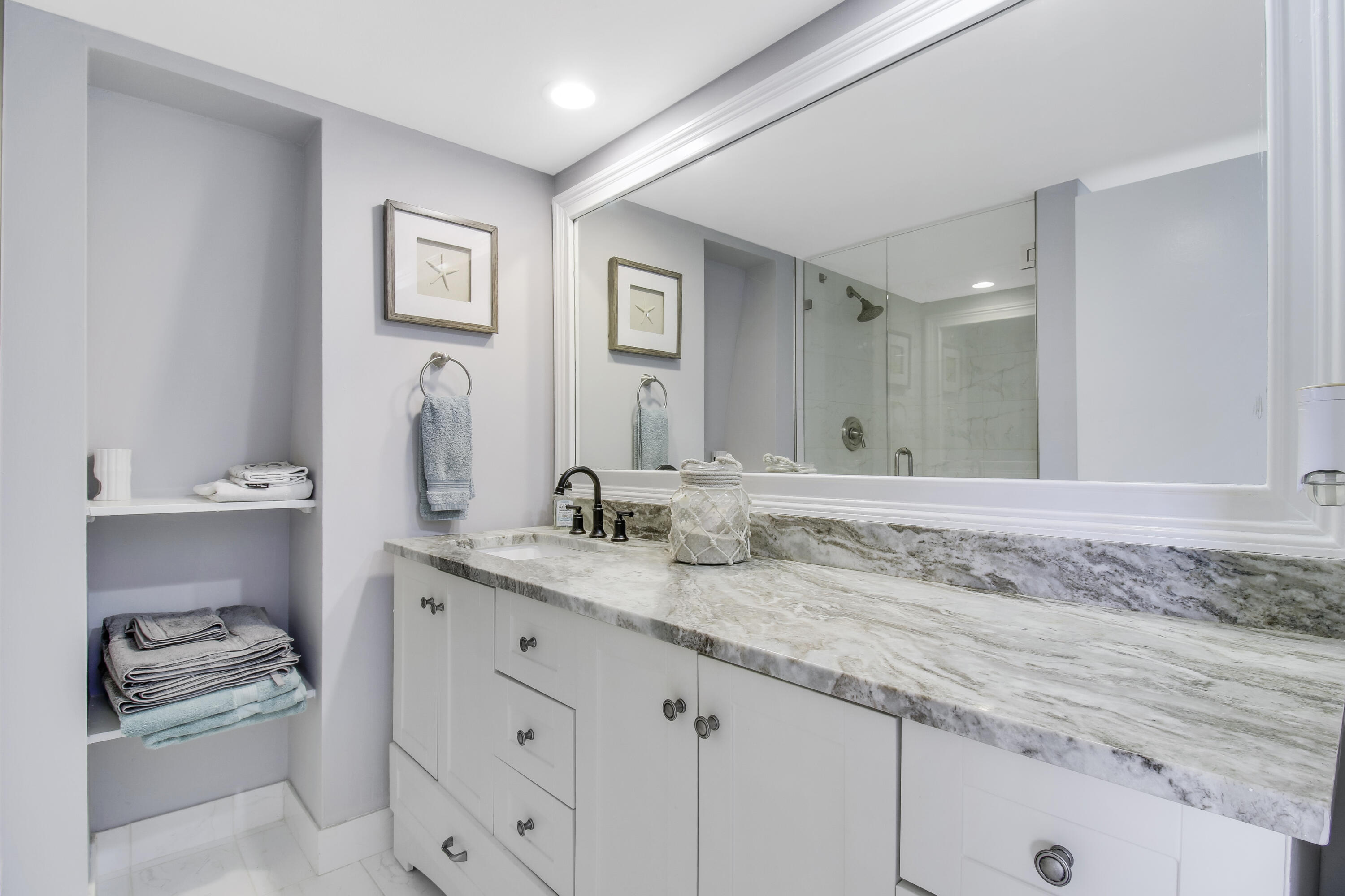 912 9th, Palm Beach Gardens FL 33410