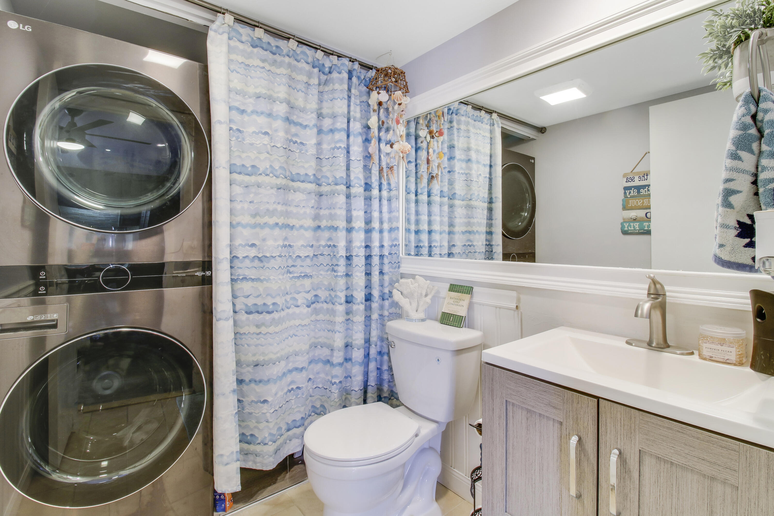 912 9th, Palm Beach Gardens FL 33410