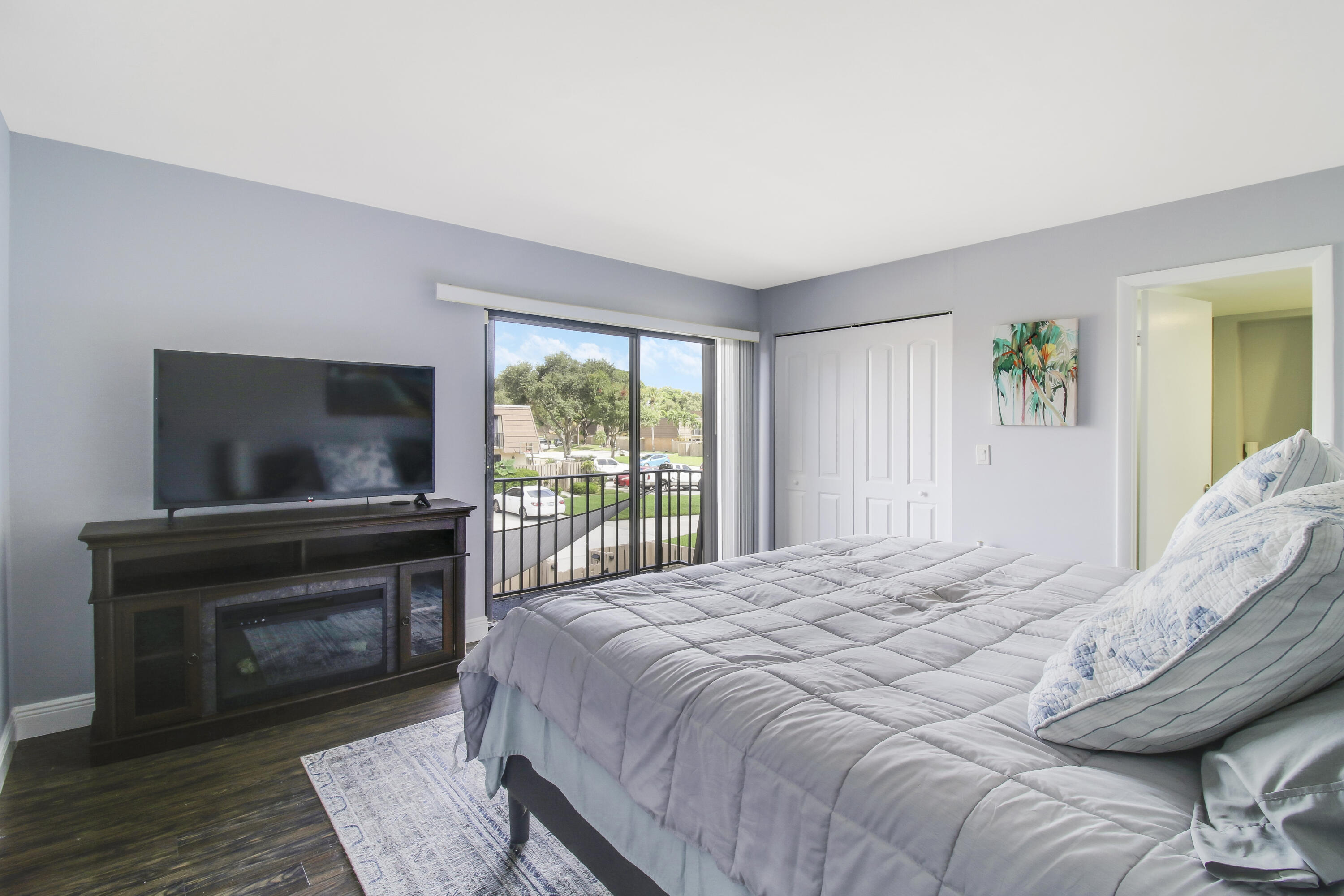 912 9th, Palm Beach Gardens FL 33410