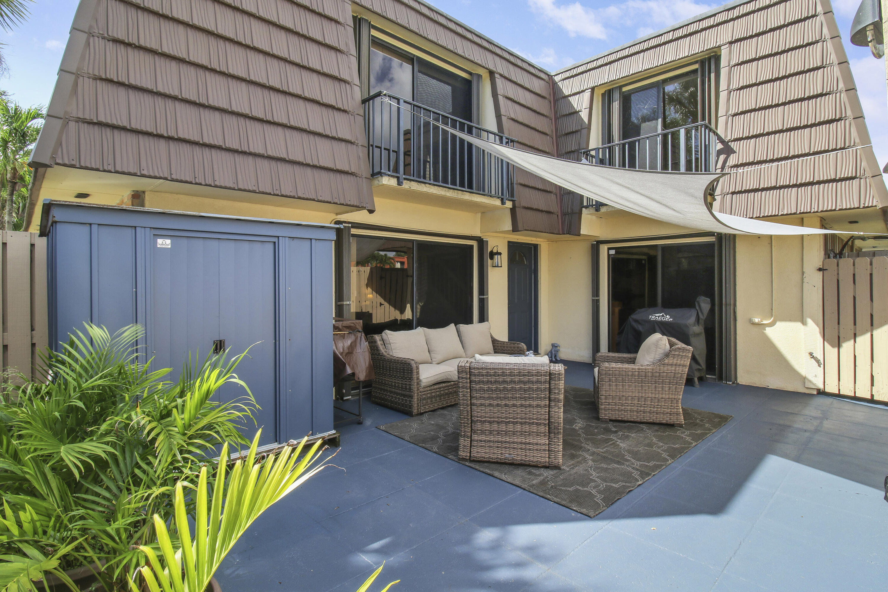 912 9th, Palm Beach Gardens FL 33410
