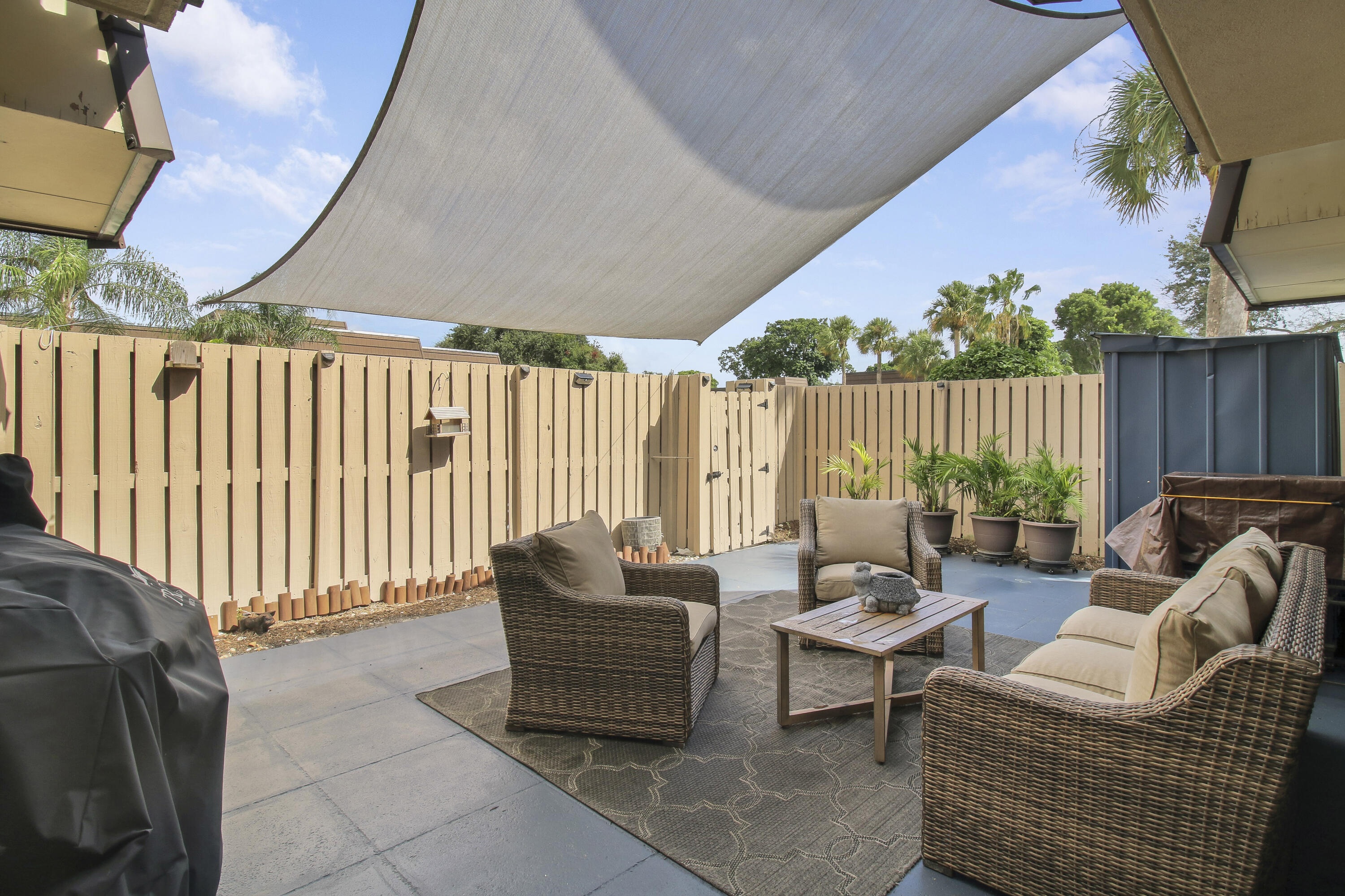 912 9th, Palm Beach Gardens FL 33410