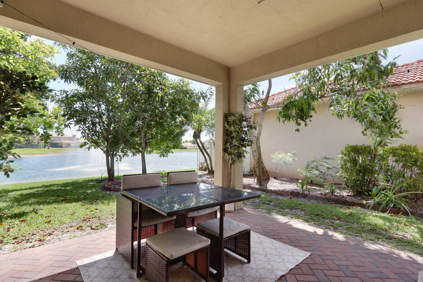 3124 Bollard, West Palm Beach FL 33411
