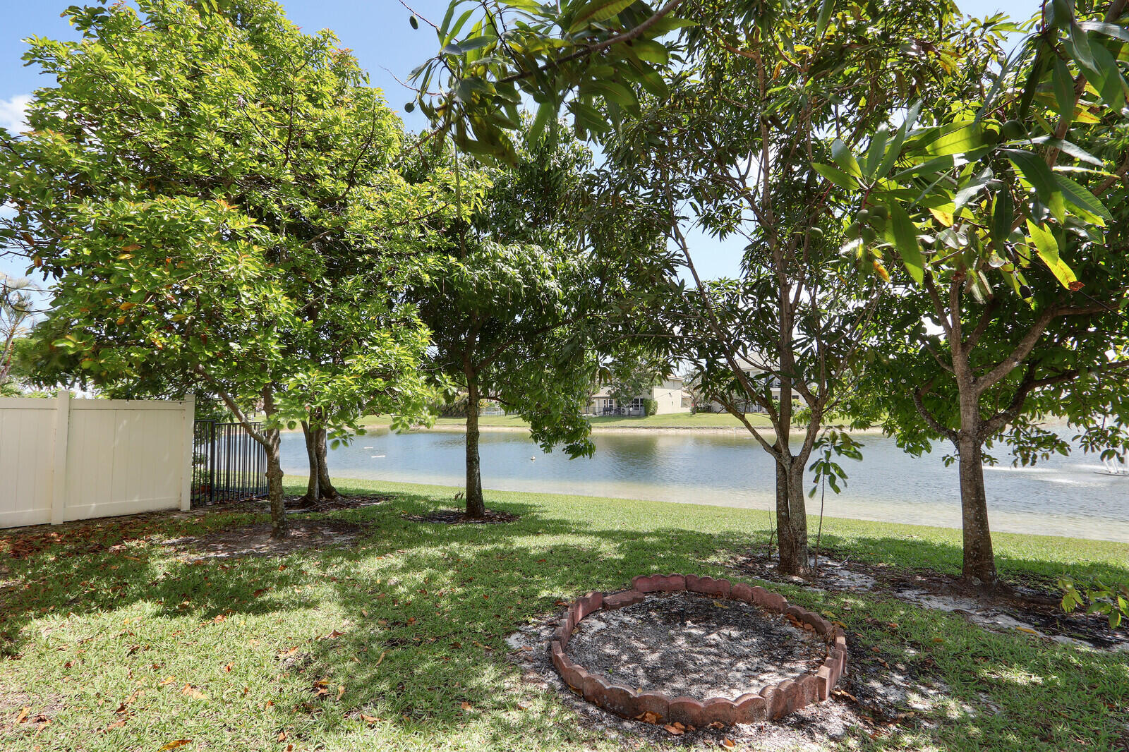 3124 Bollard, West Palm Beach FL 33411
