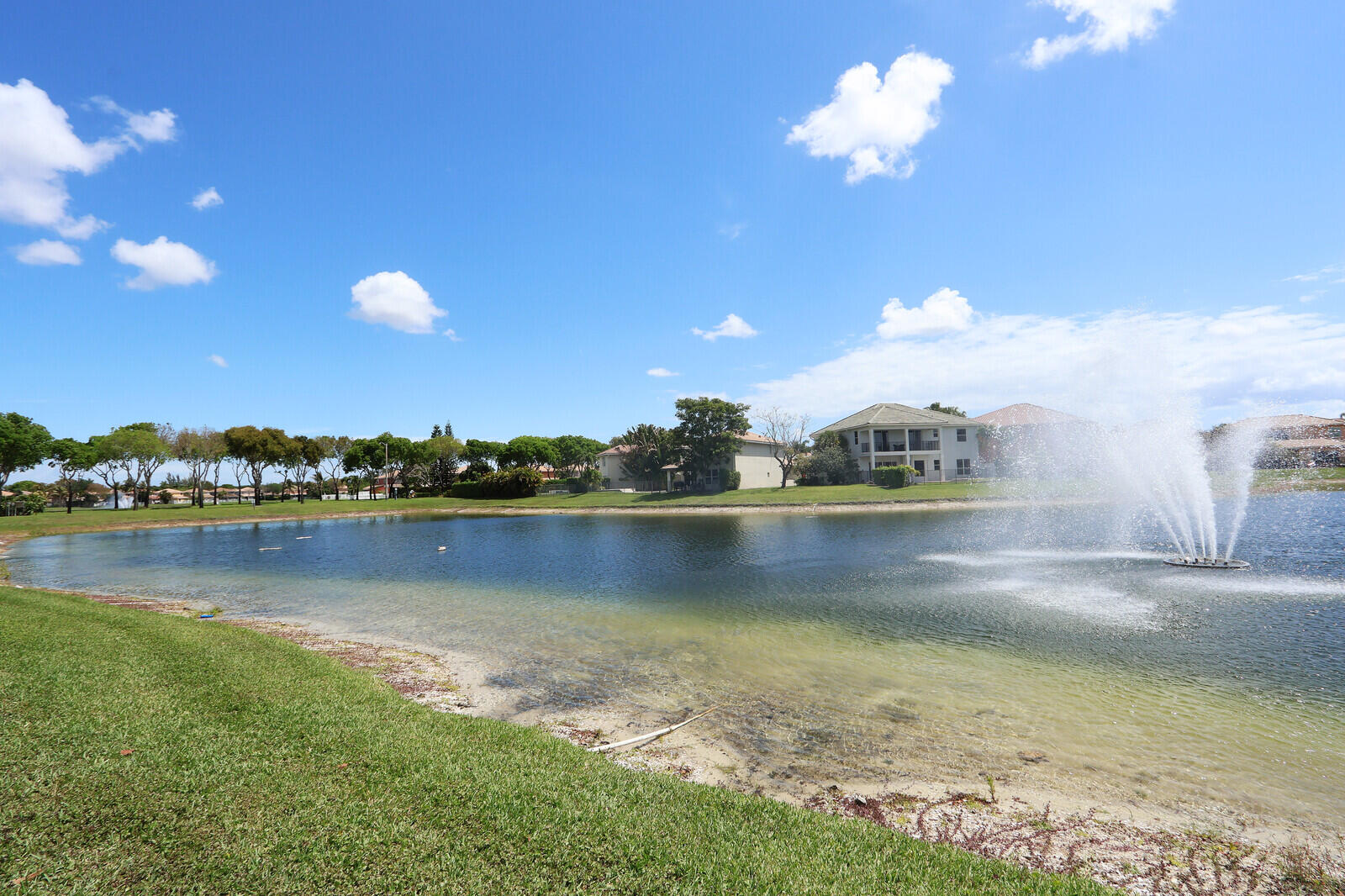 3124 Bollard, West Palm Beach FL 33411