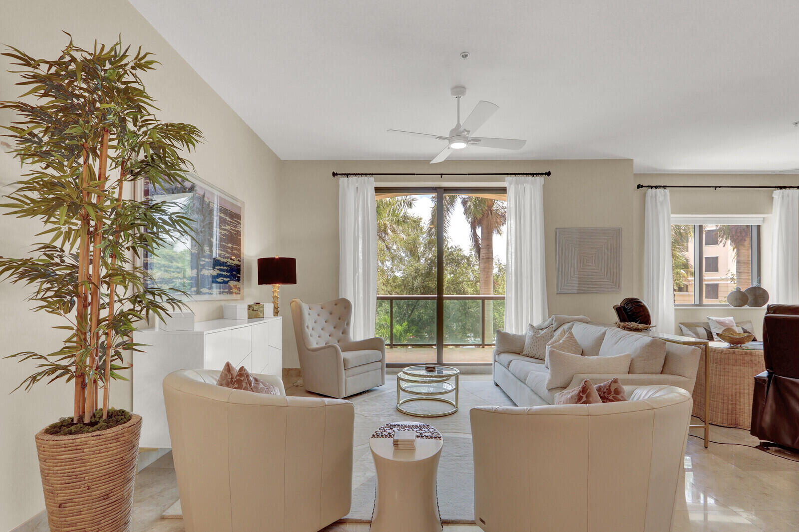 3610 Gardens #202a, Palm Beach Gardens FL 33410