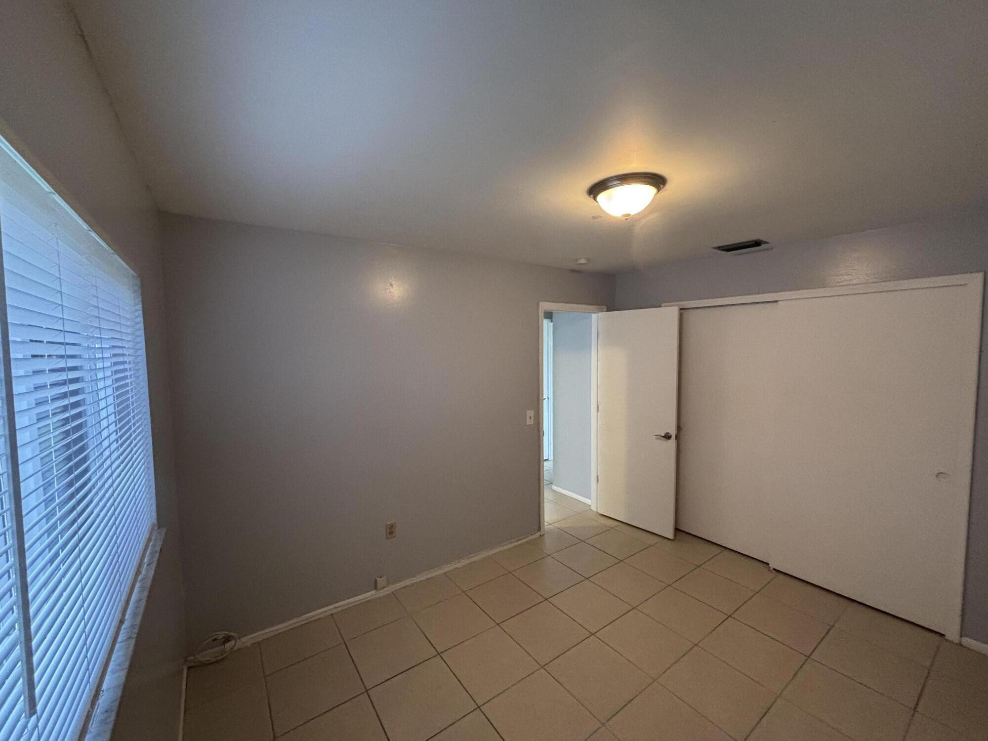 11421 NW 39th, Sunrise FL 33323