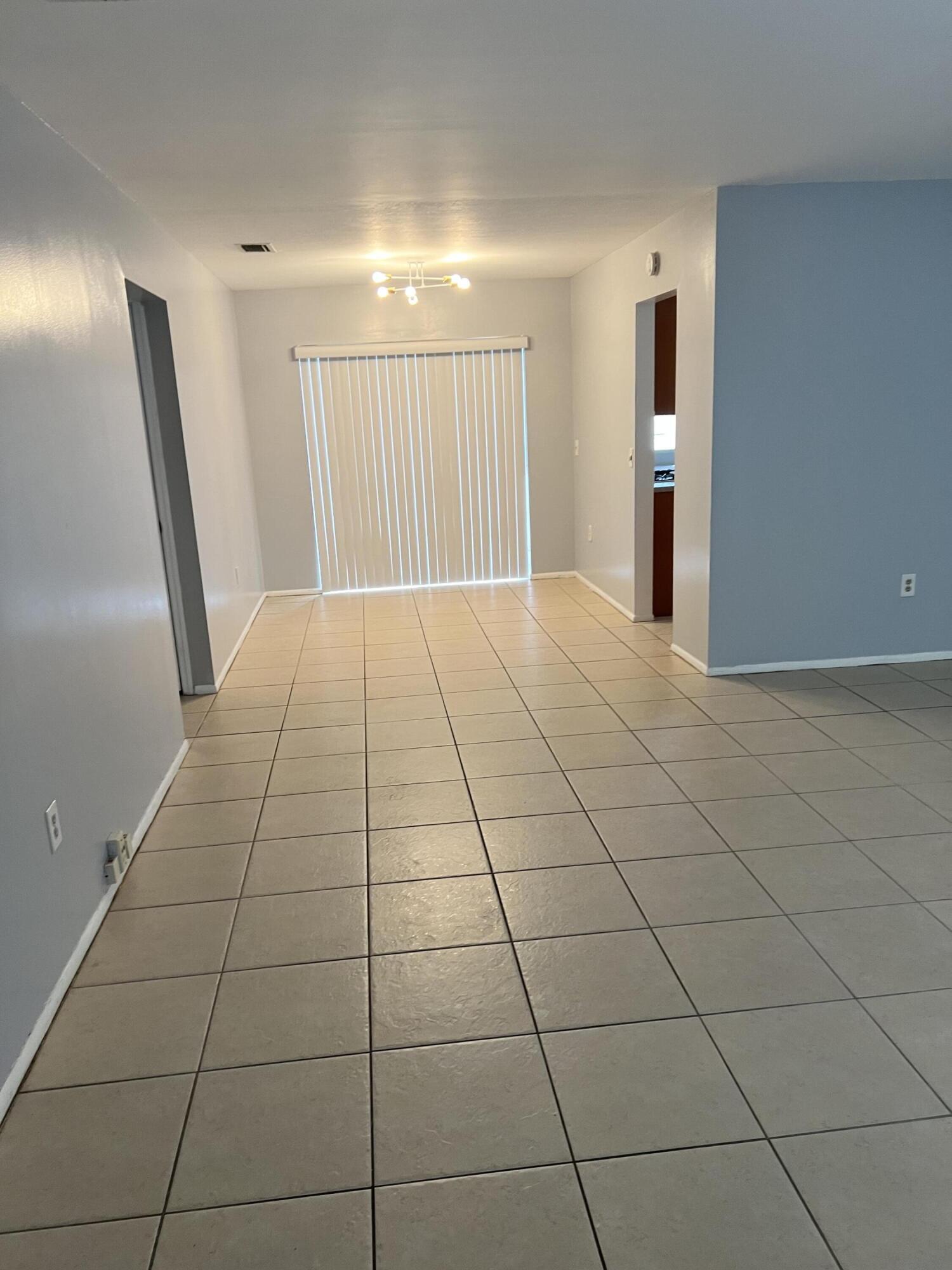 11421 NW 39th, Sunrise FL 33323