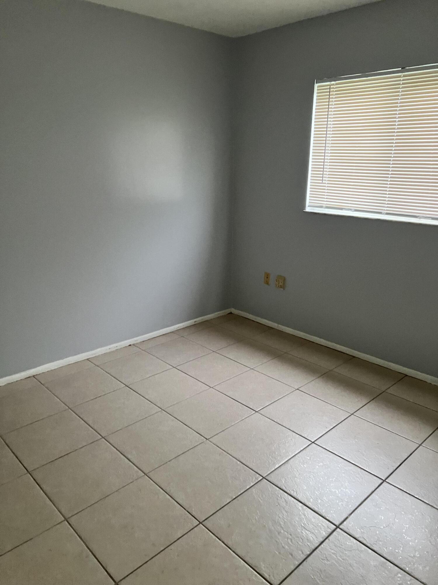 11421 NW 39th, Sunrise FL 33323