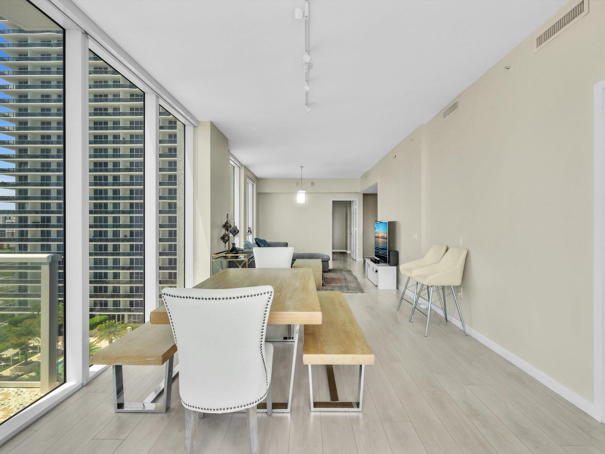 601 NE 27th #1208, Miami FL 33137