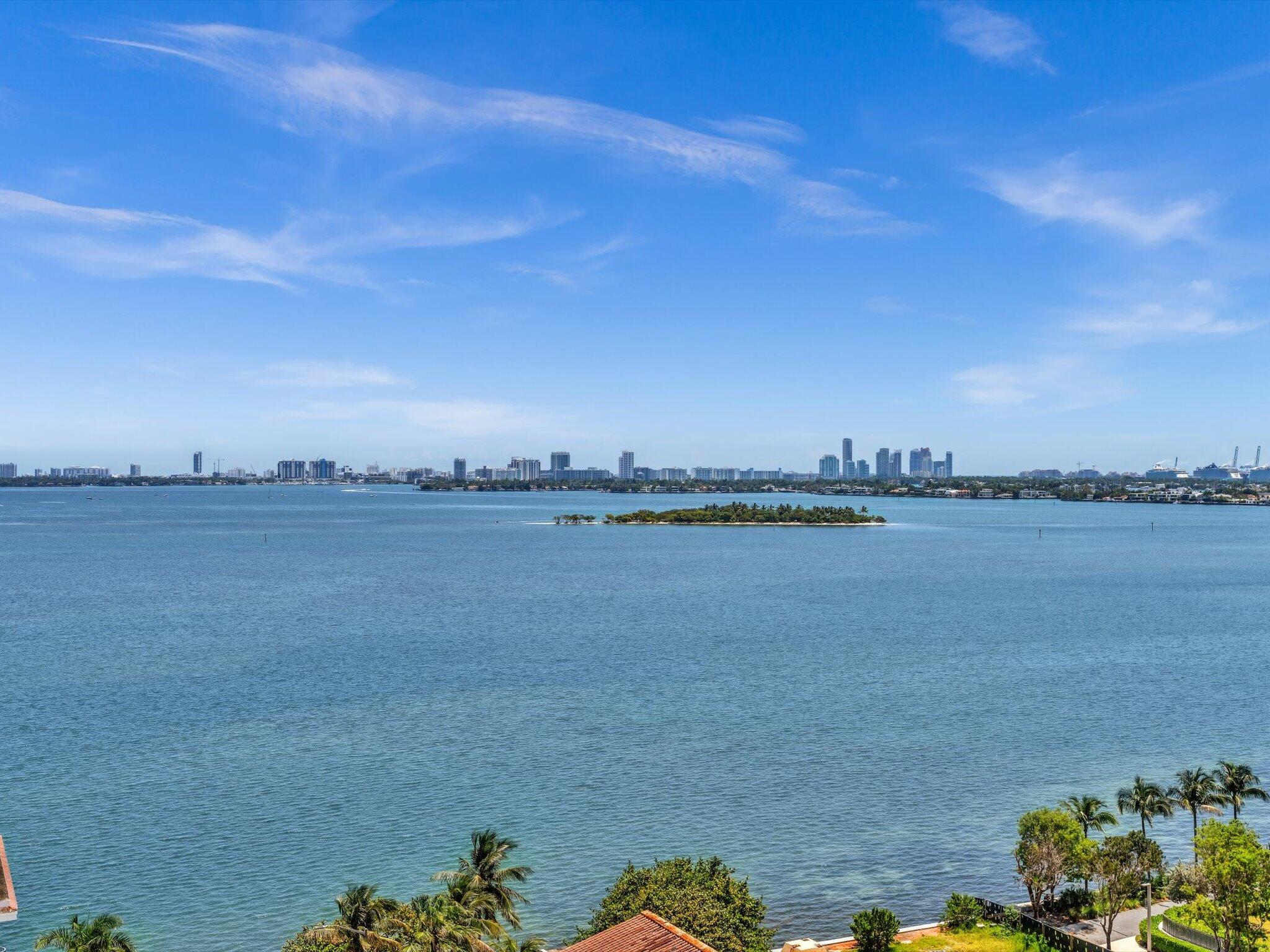 601 NE 27th #1208, Miami FL 33137